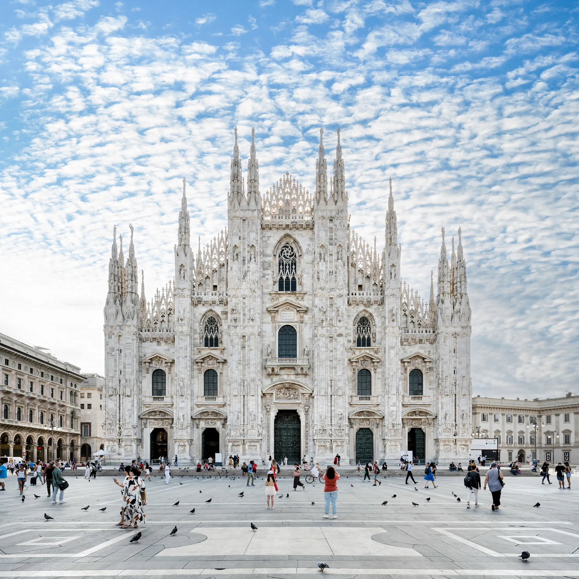Milan Dome Sky Contrast