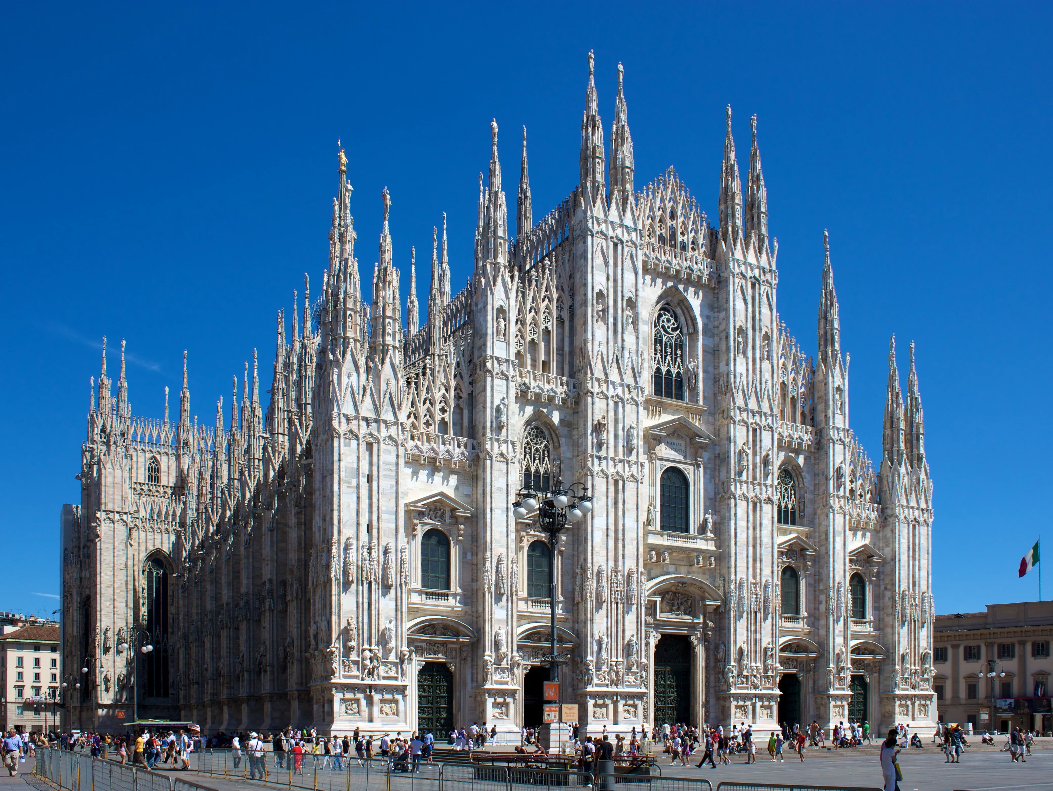 Duomo di Milano + Hop-on Hop-off Bus Milaan