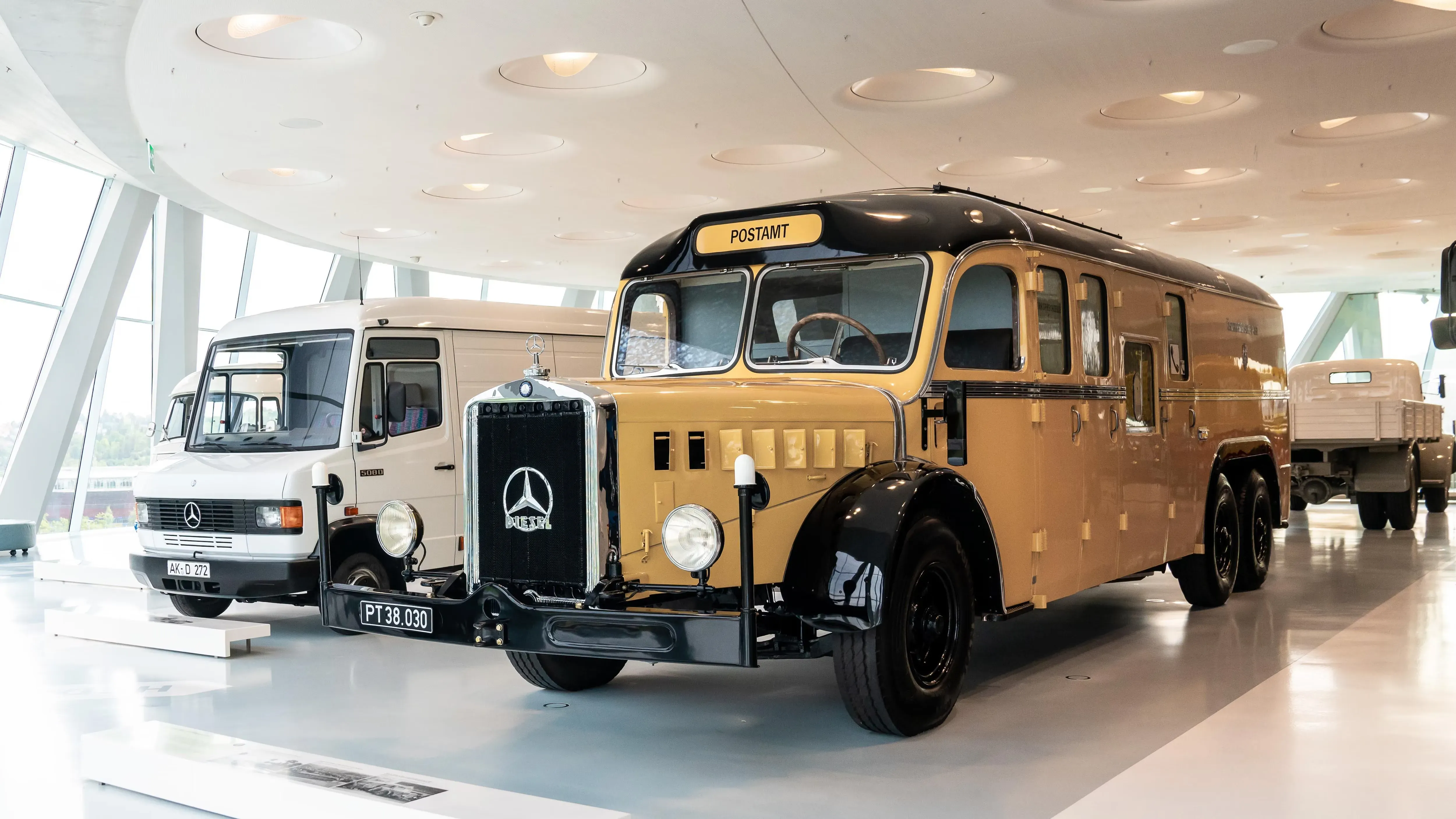 Mercedes Benz O10000 Bus