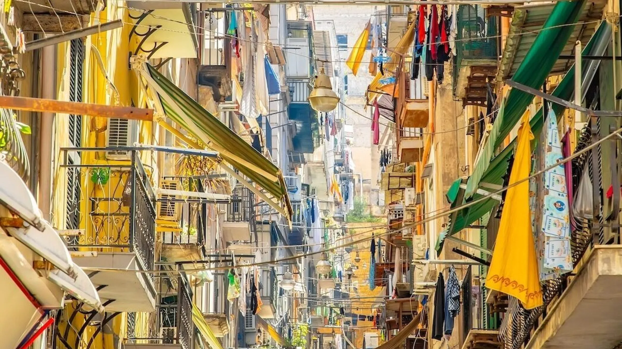 Food and Culture with Naples Artecard: Neighborhood Routes That Feel Human