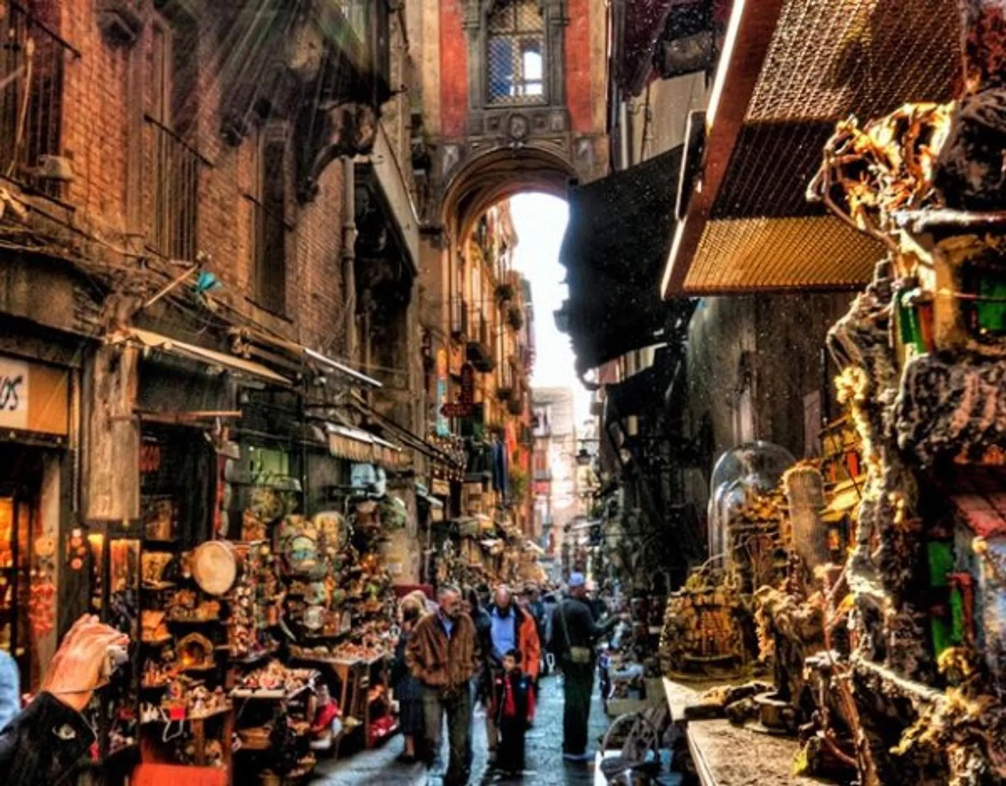 San Gregorio Armeno Shops