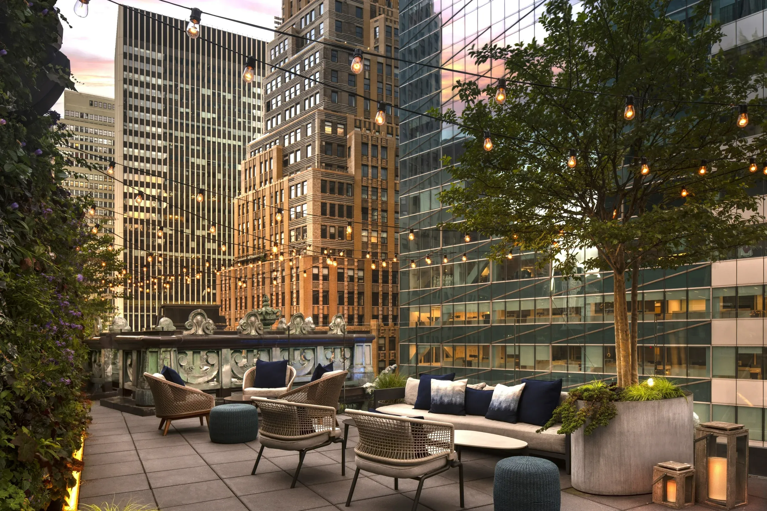 St. Cloud rooftop bar in Midtown