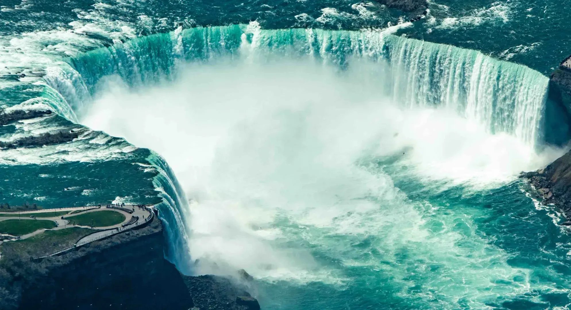 Niagara Night Cruise and Illumination Guide: What Changes After Dark