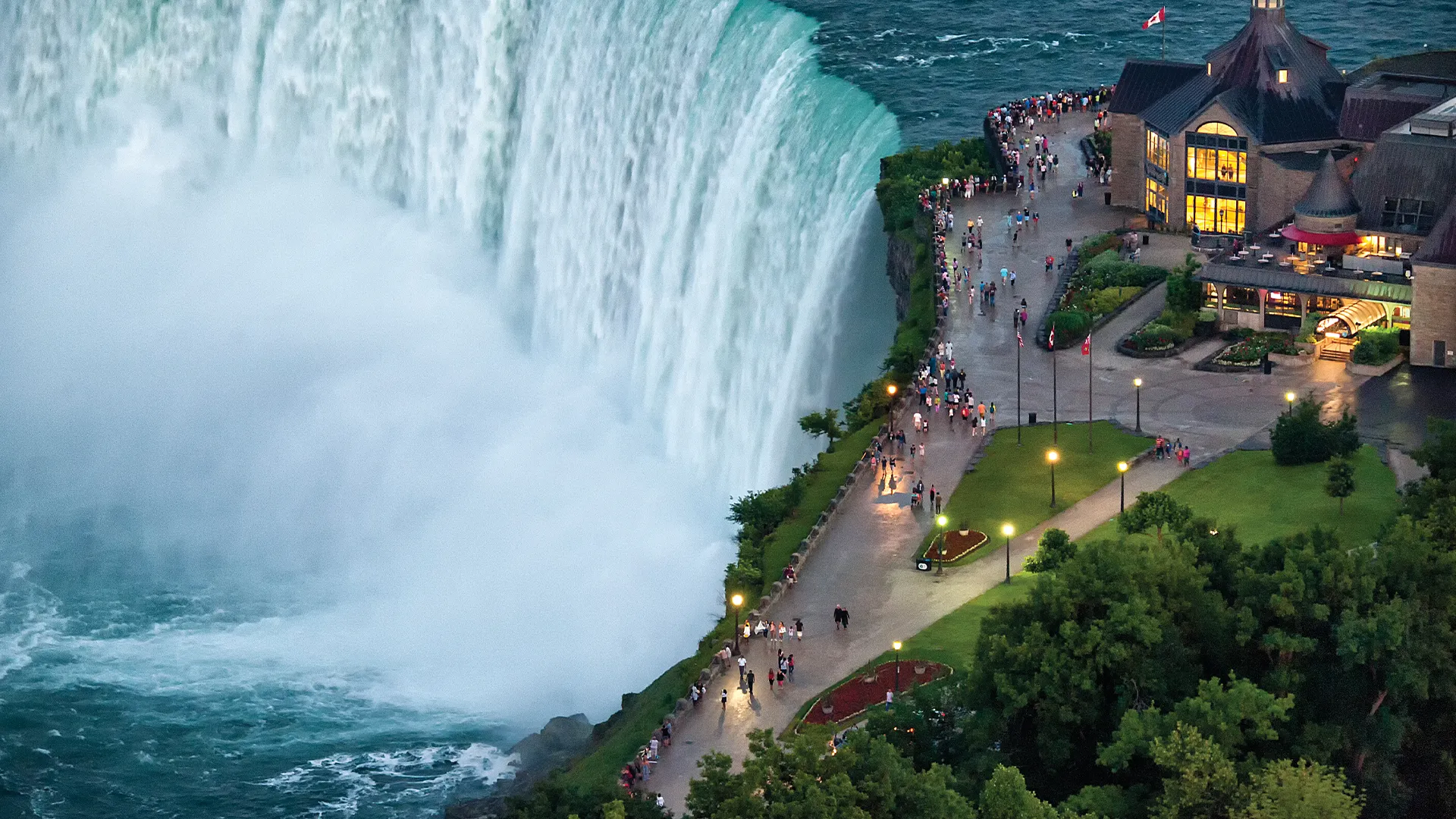 Niagara Boat Photography Guide: Gear, Settings, and Mist-Proof Workflow