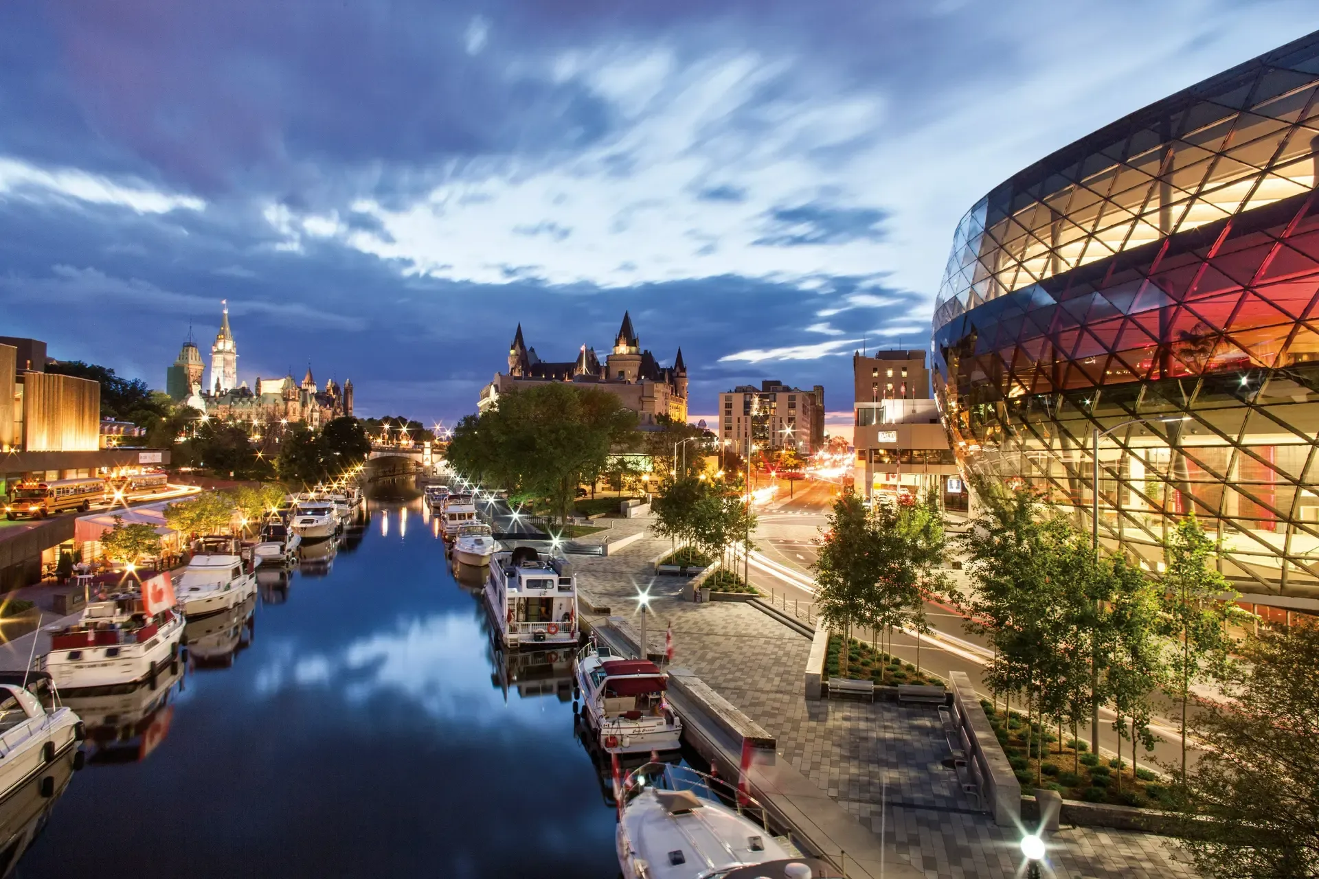 Rideau Canal and waterway geography in Ottawa