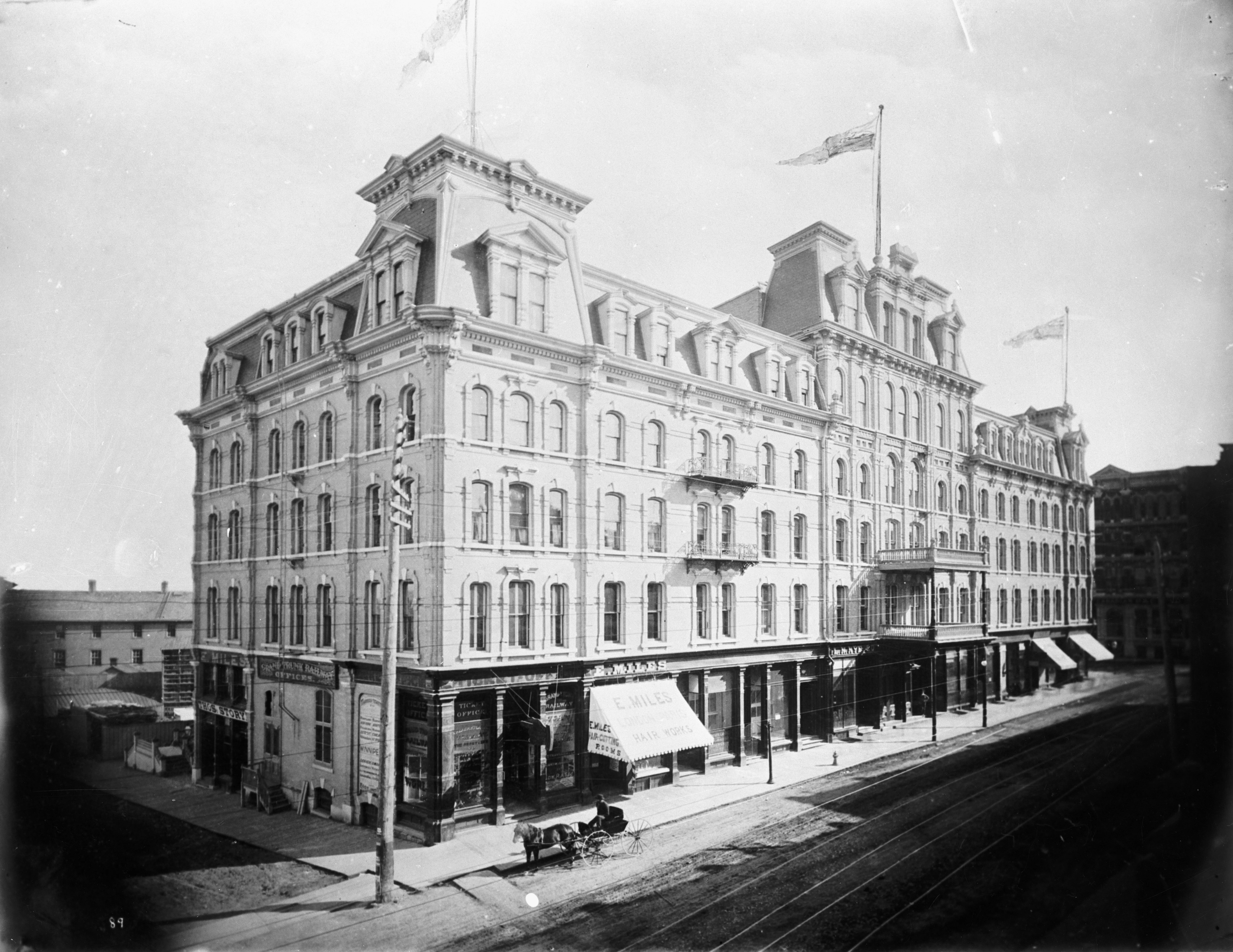 Historic commercial life in old Ottawa