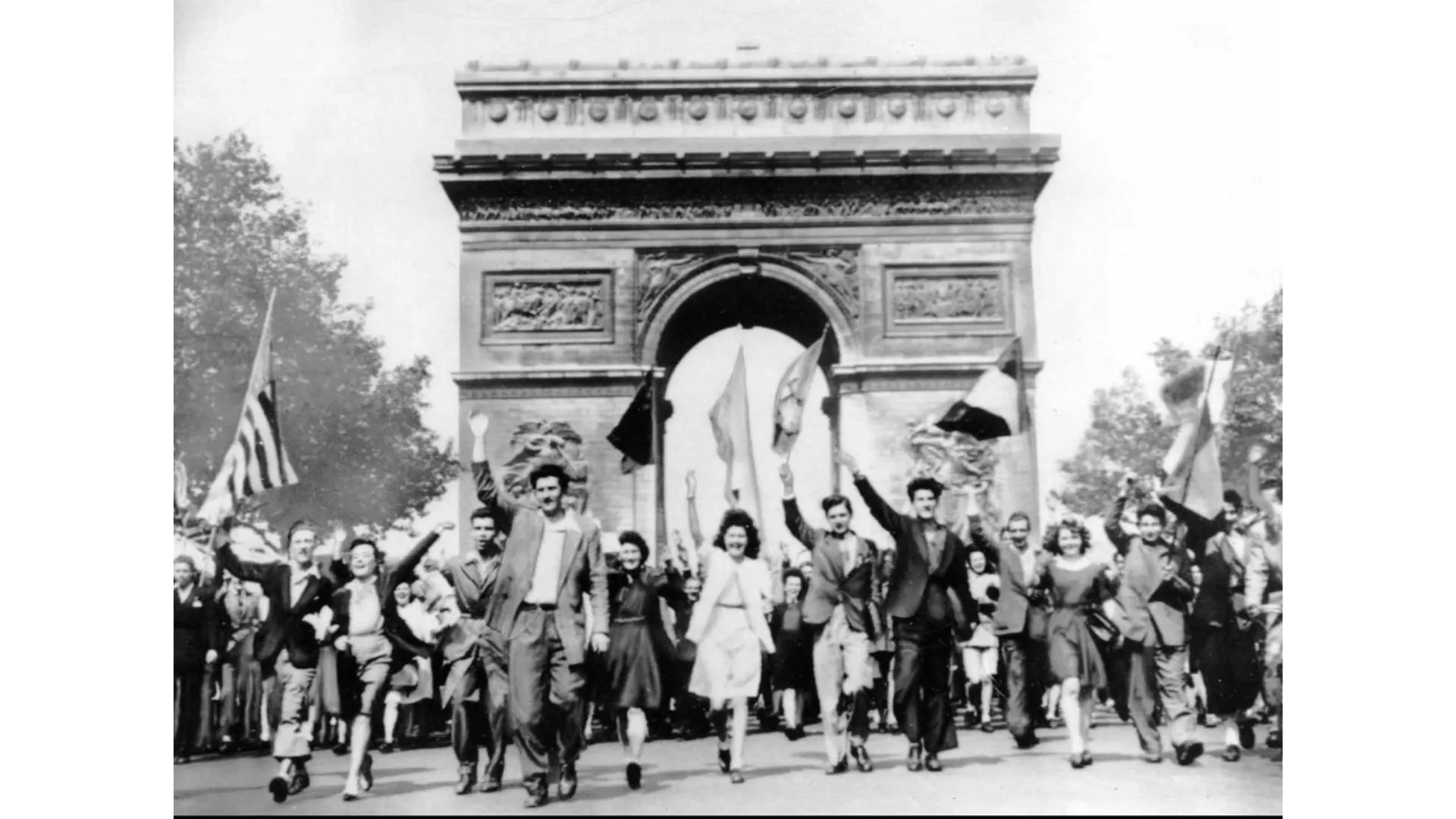 World War II victory celebrations at the Arc