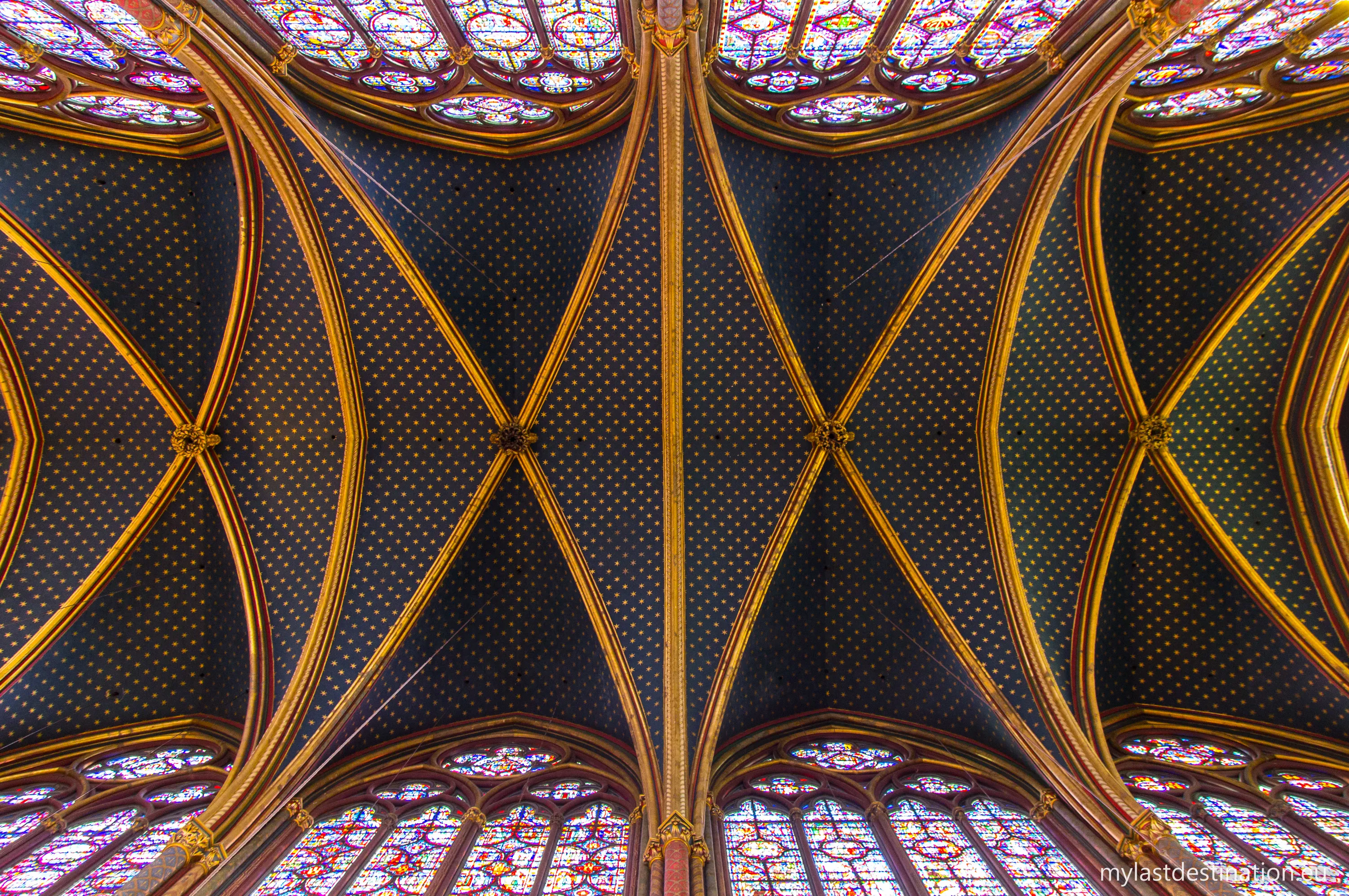 Painted vaulted ceiling inside Sainte-Chapelle