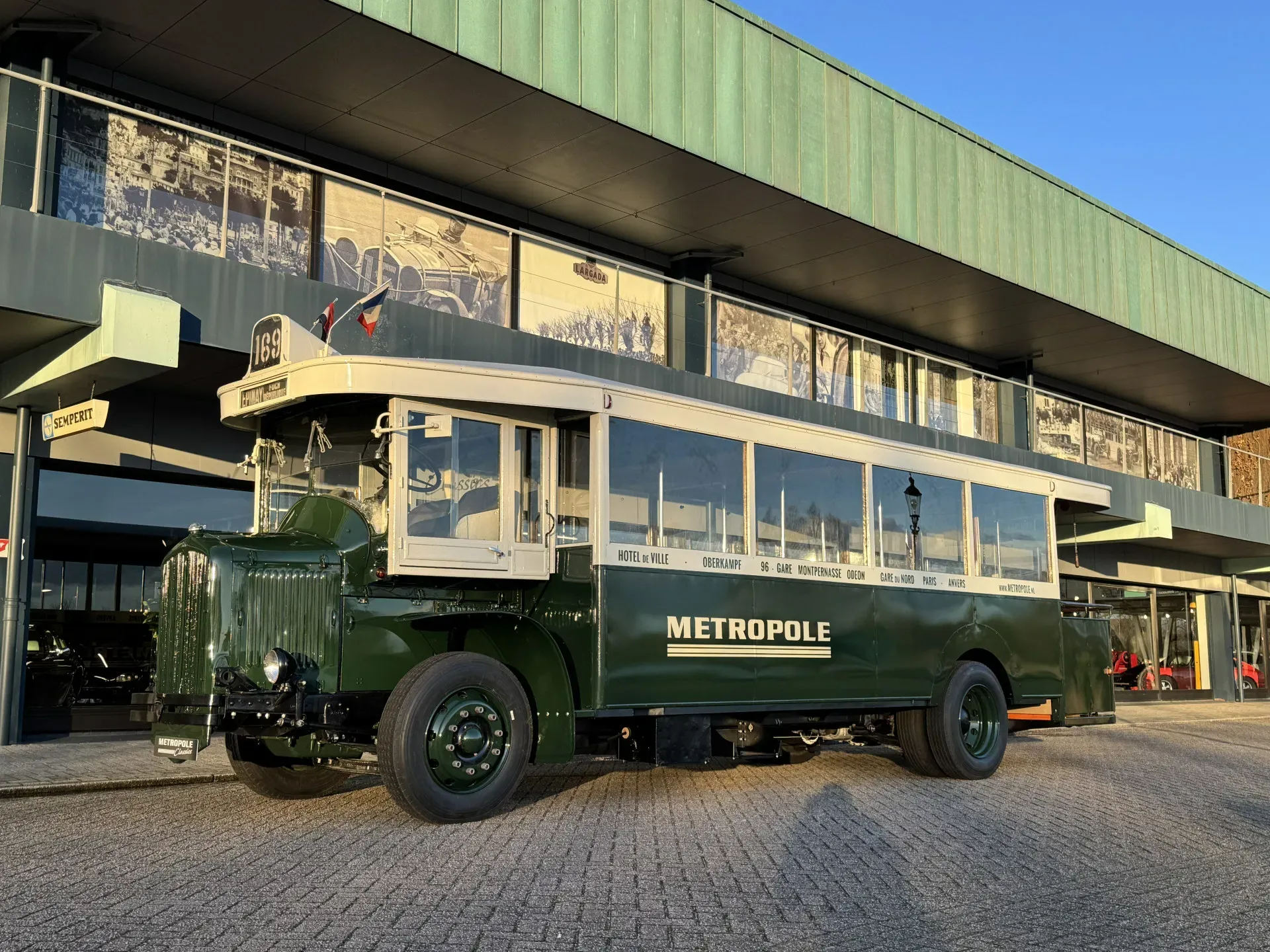 Renault Parisian 1960 bus