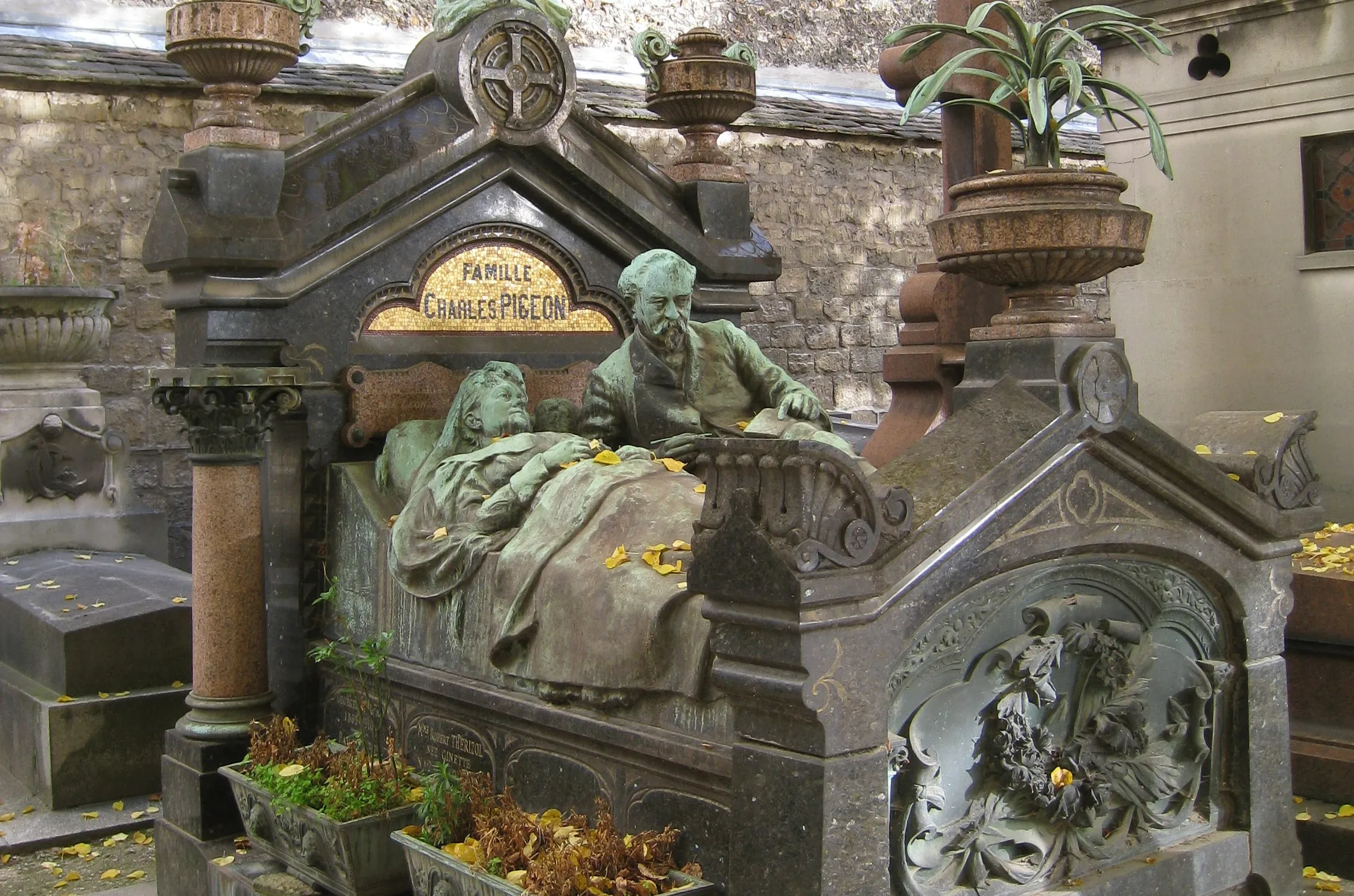 Birds, Ecology, and Flora: Living Systems in Stone