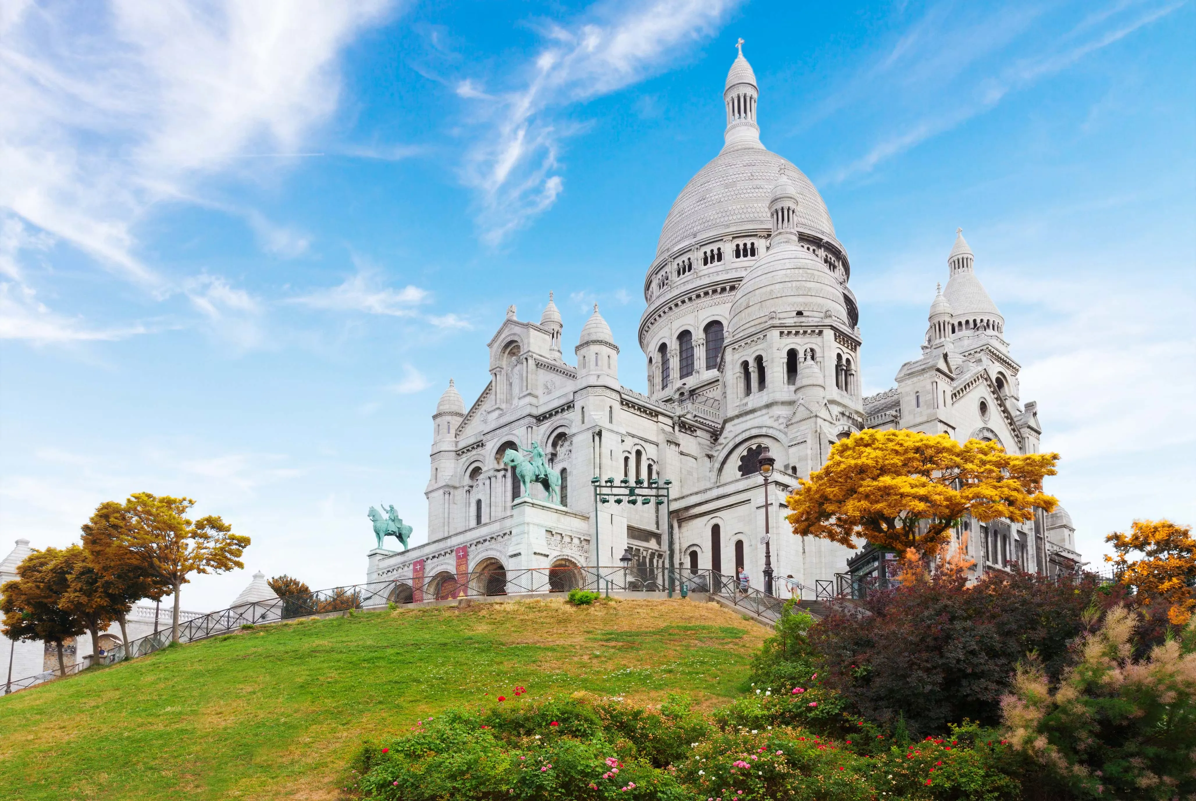 Autumn colors in Montmartre