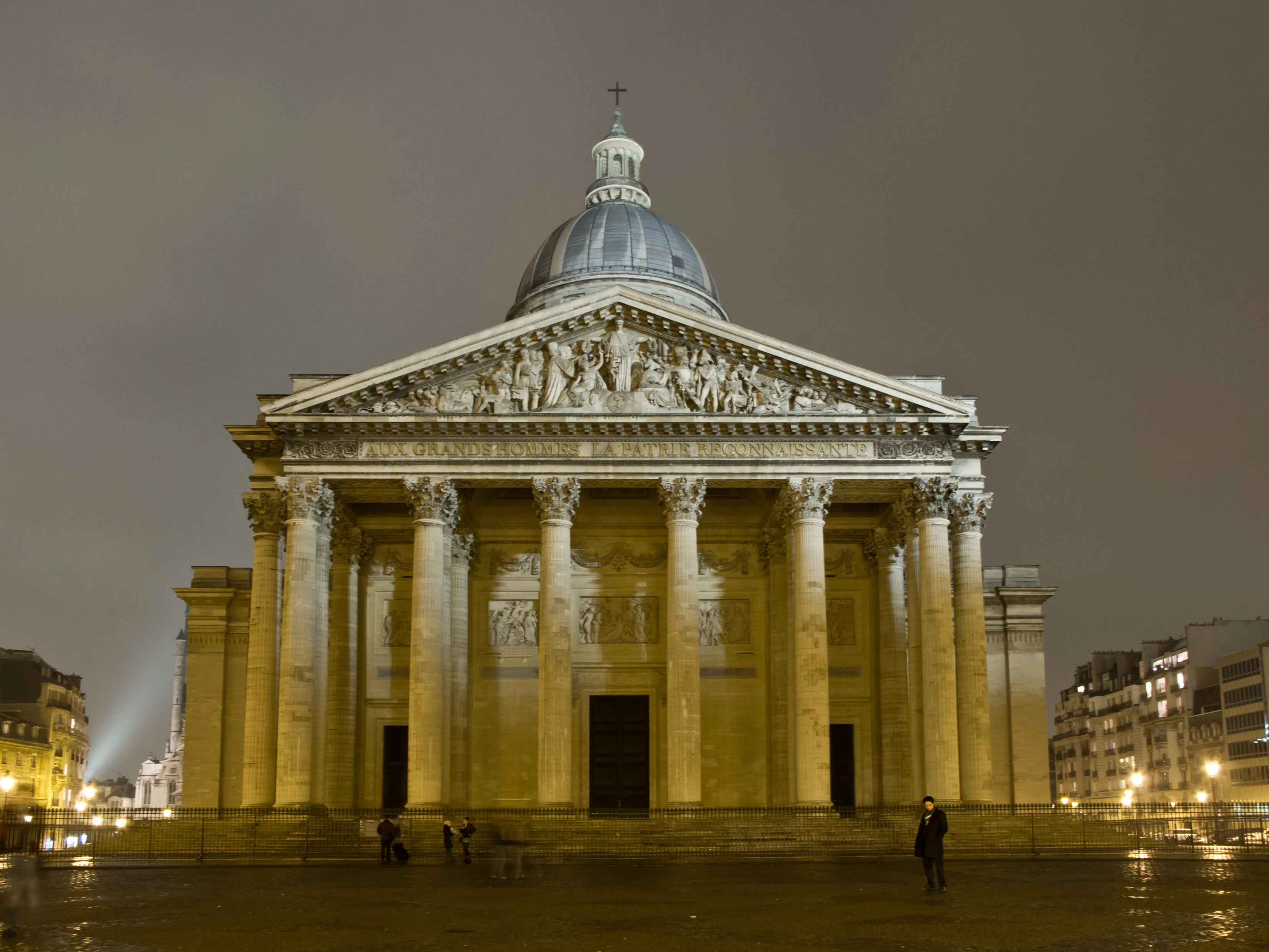 Panthéon illuminated at night