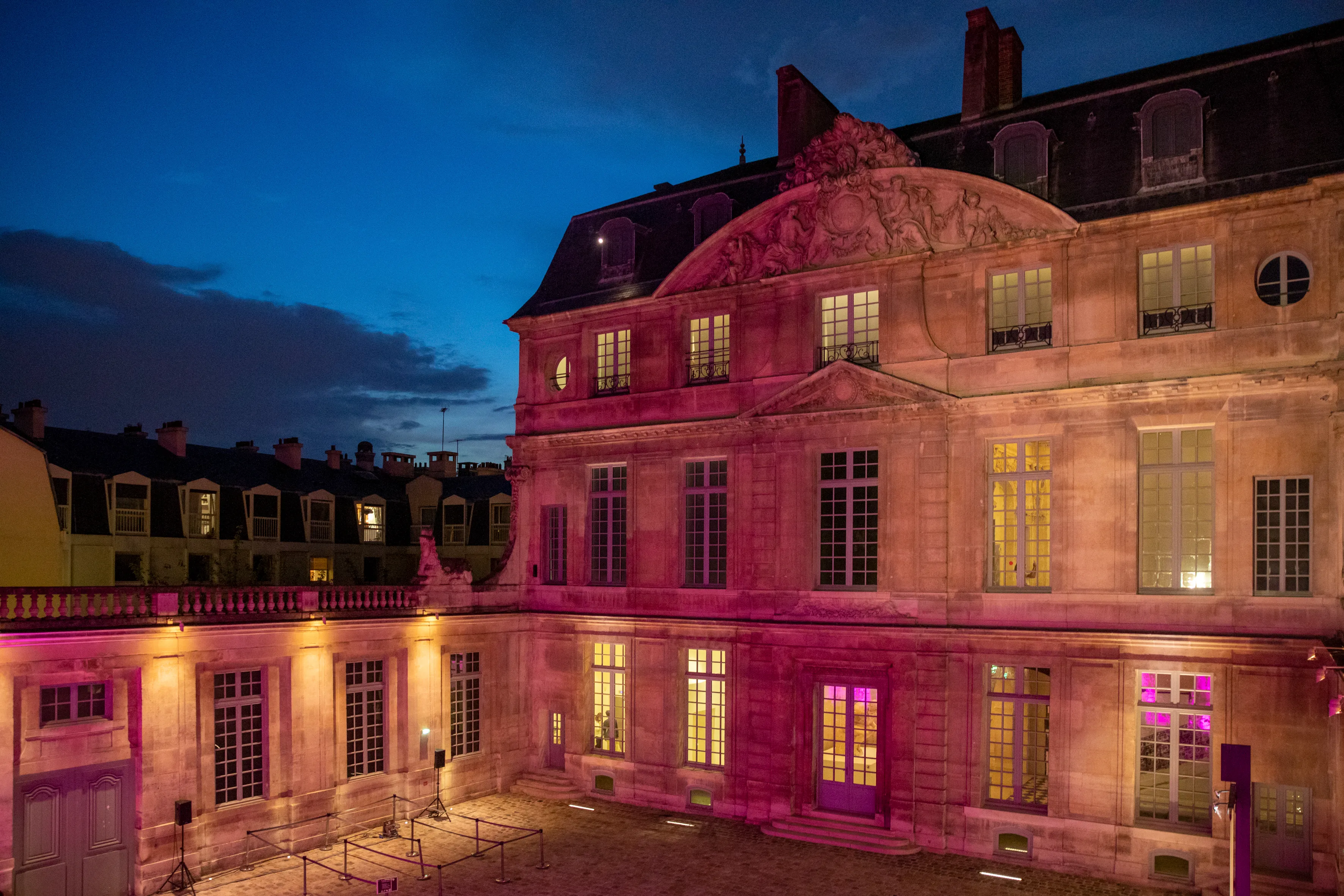 Night lights on Musée Picasso