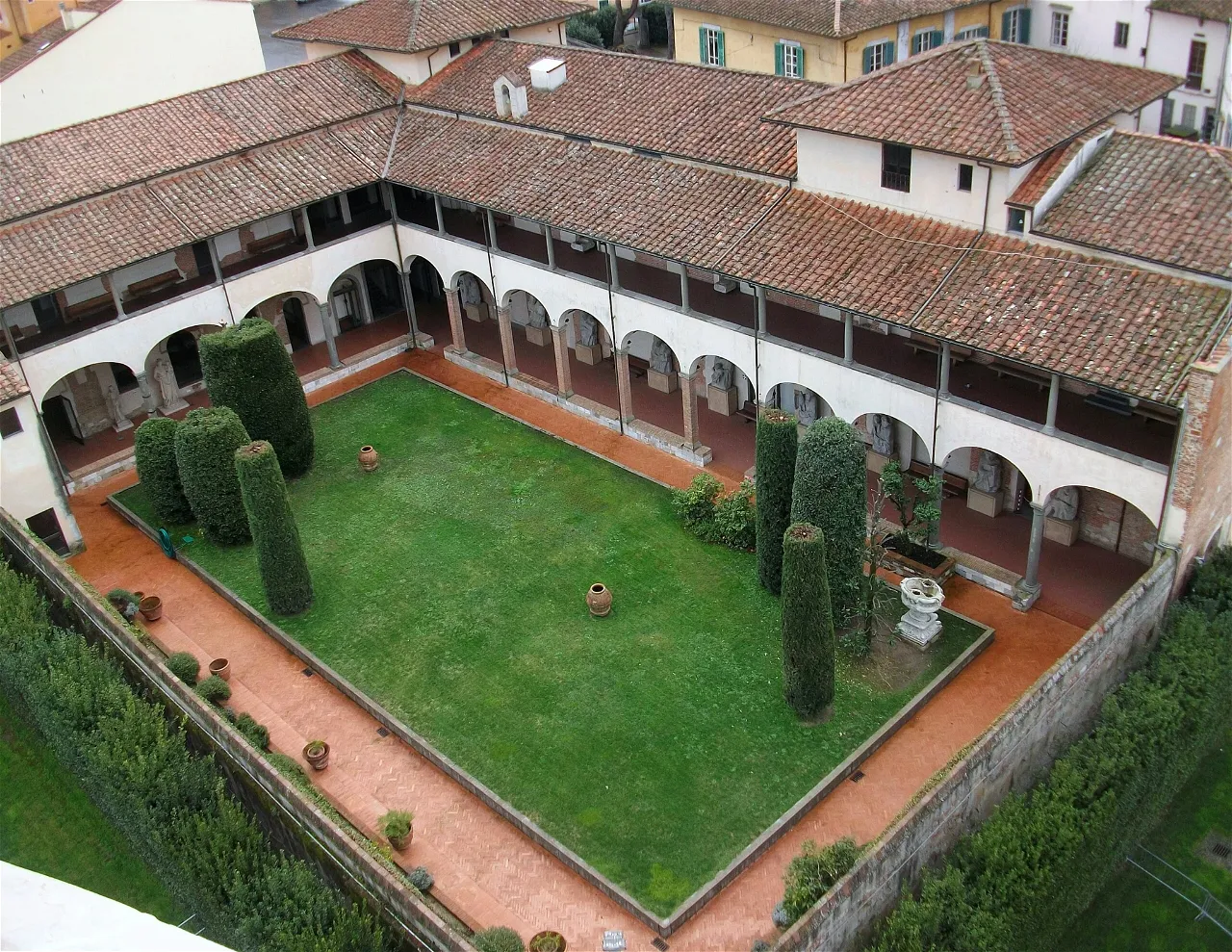 Pisa Camposanto Cloister