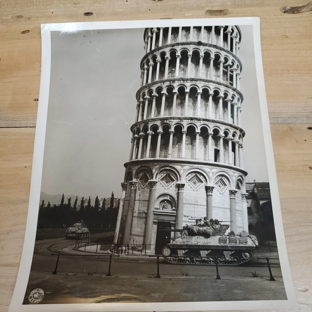 Tower of Pisa in World War II 