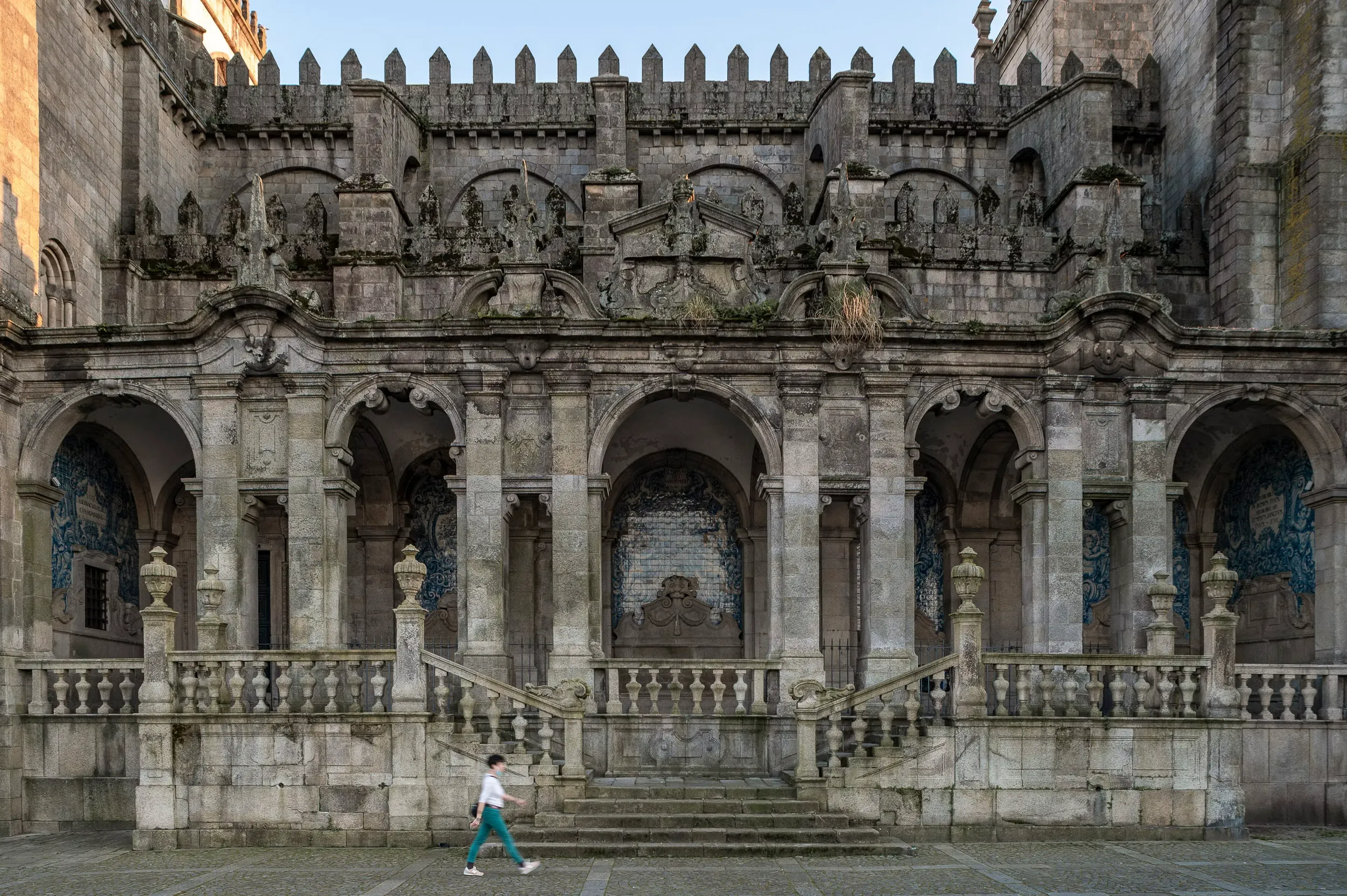 Porto Cathedral entrance