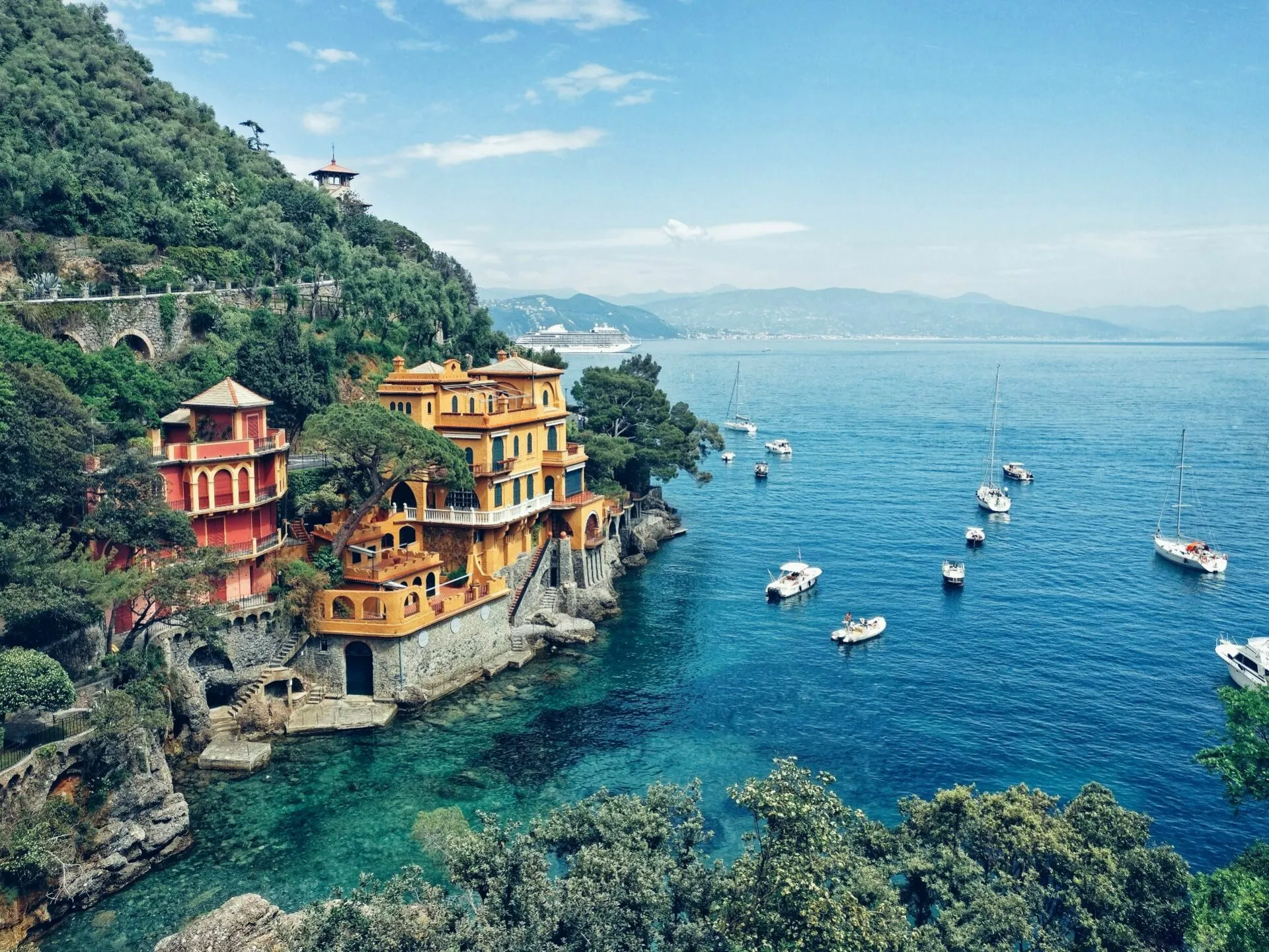 Portofino with Kids: Practical Family Day Plan Calm harbor view suitable for family travel