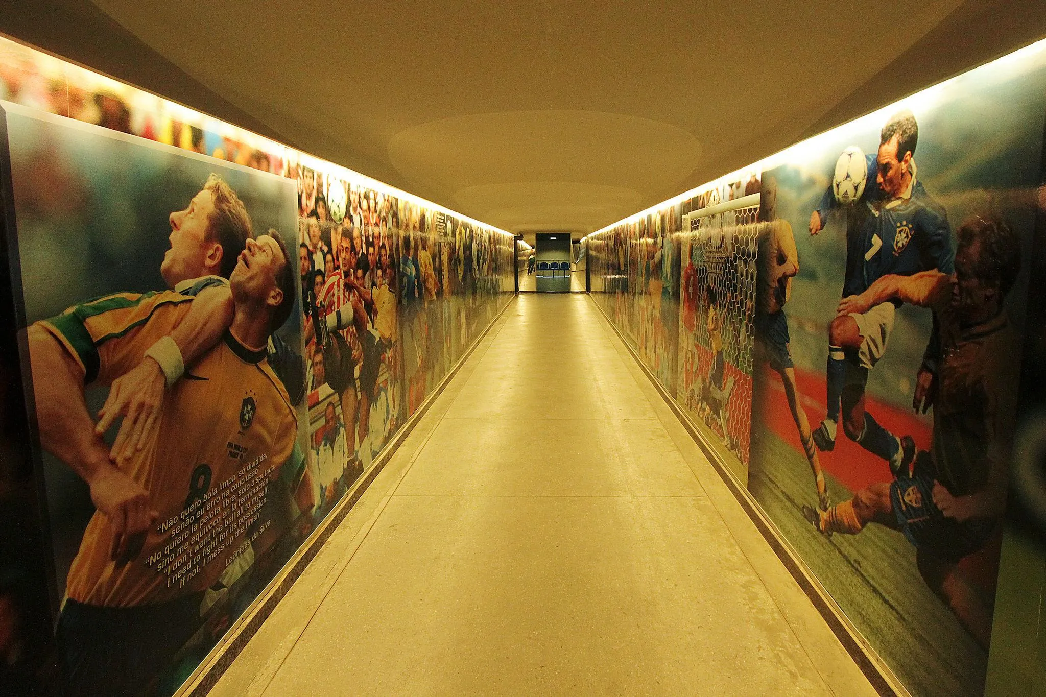 Maracanã Stadium: Behind the Scenes Tour + Transport