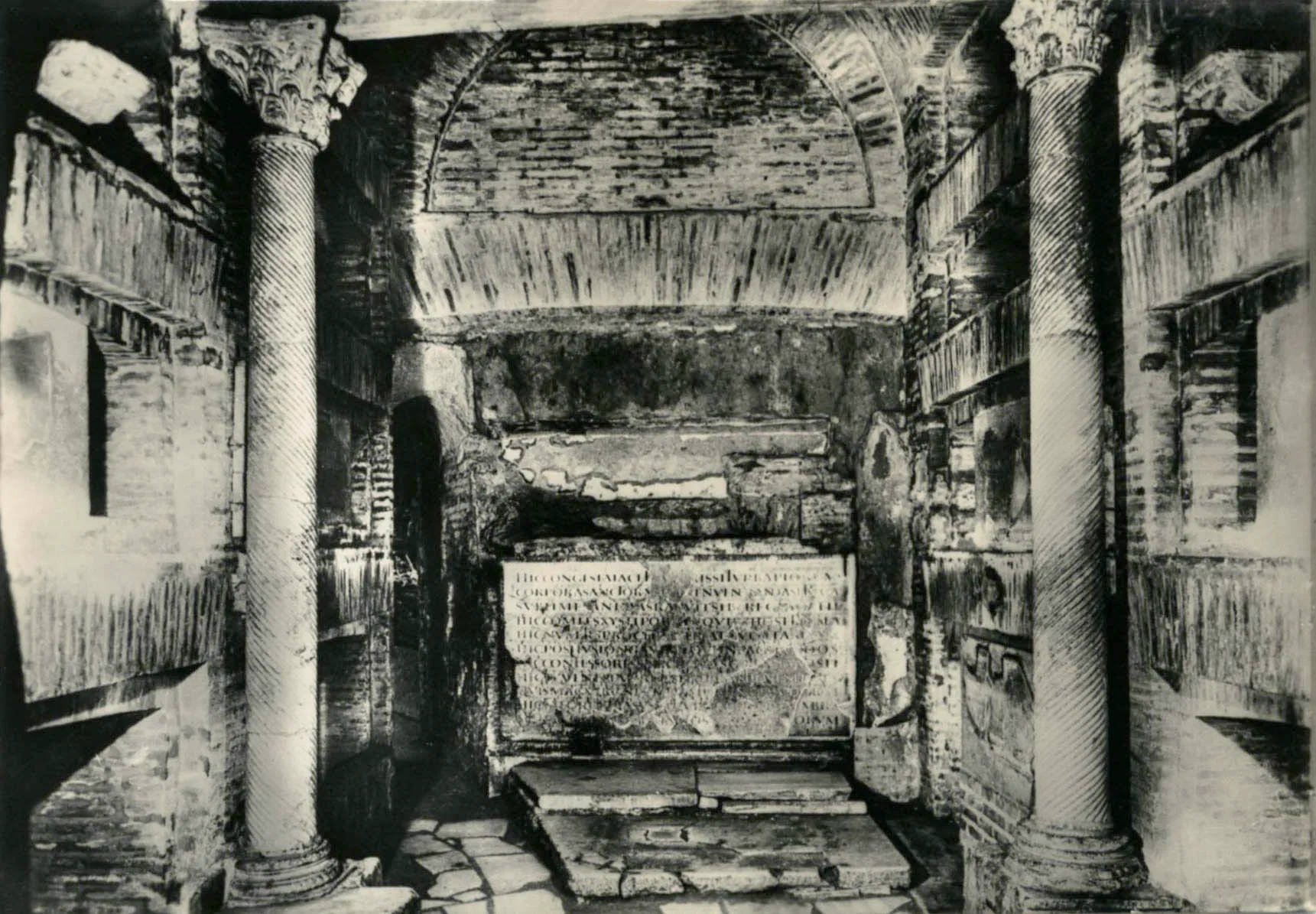 Historic 1910 photograph related to Rome catacombs