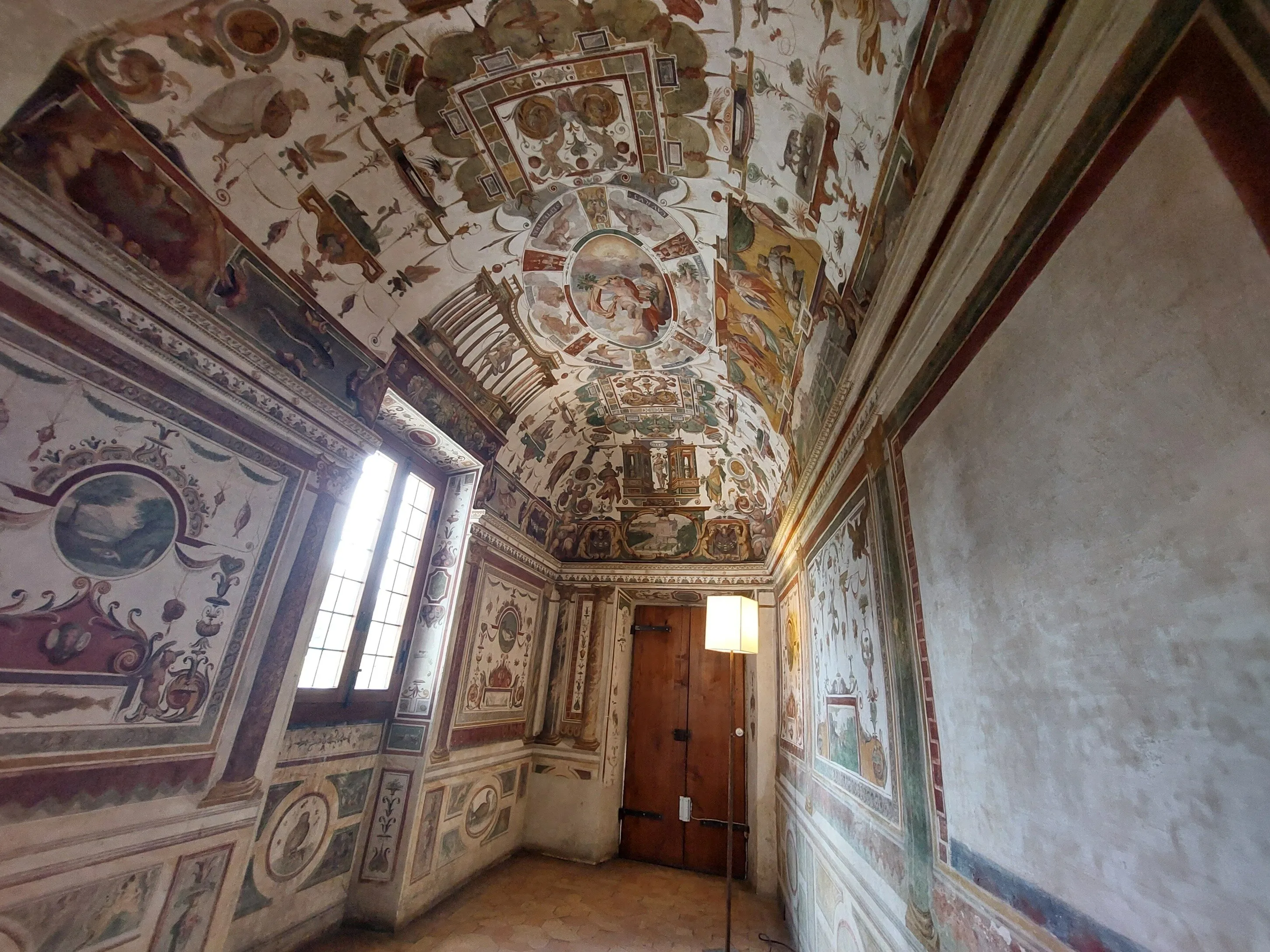 Villa Medici for Art Lovers: How to Visit Like a Curator, Not a Tourist