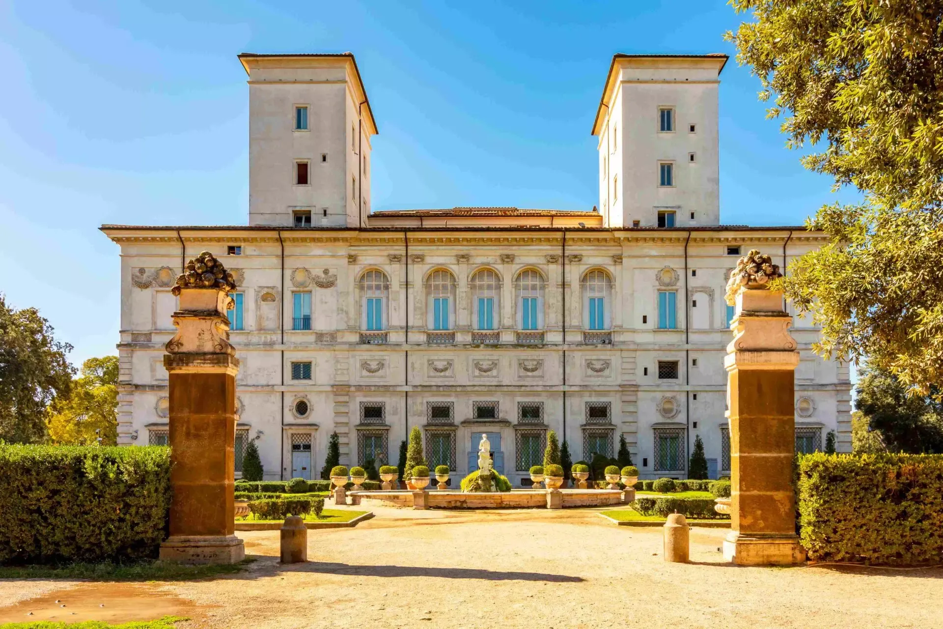 Villa Medici: Guided Tour + Borghese Gallery