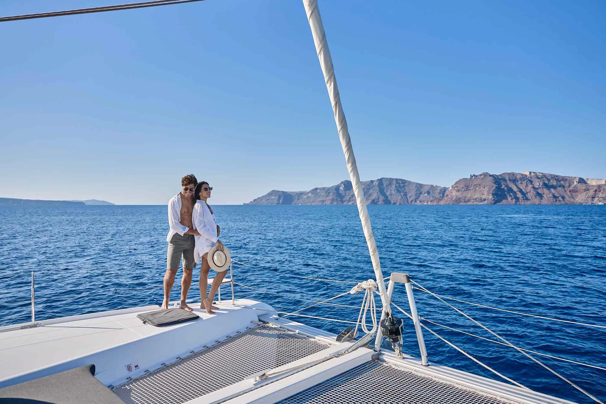 Romantic cruise in Santorini