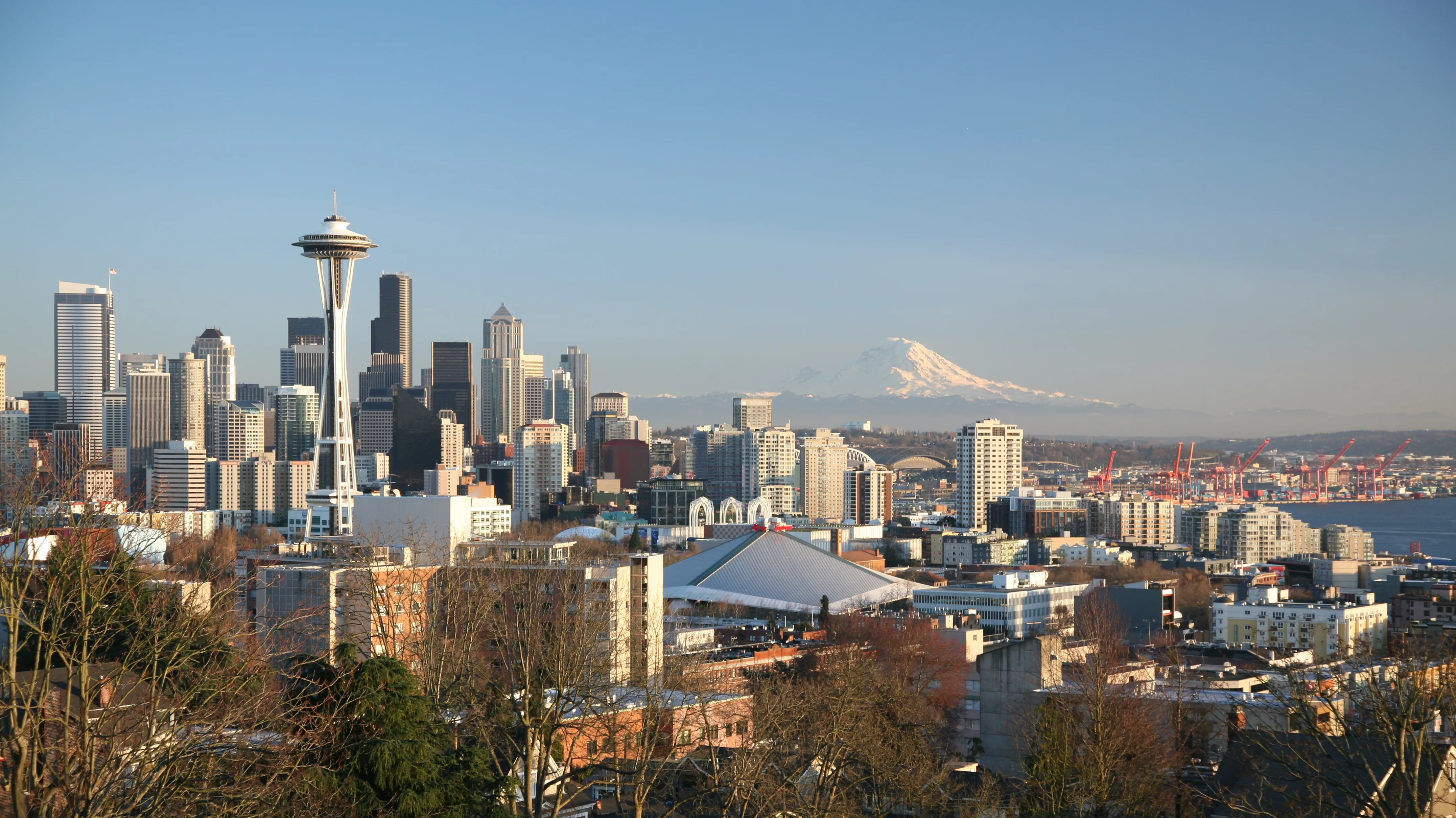 One-Day Seattle Itinerary Using the Hop-On Hop-Off