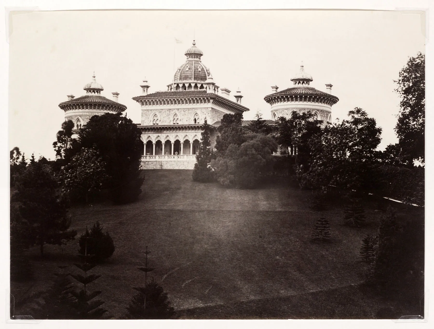 Monserrate exterior and gardens around 1900