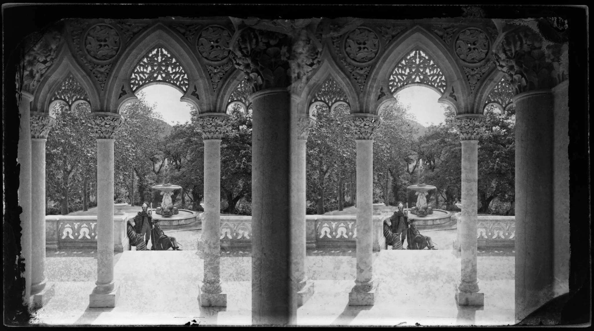 Monserrate patio columns in the late 19th century