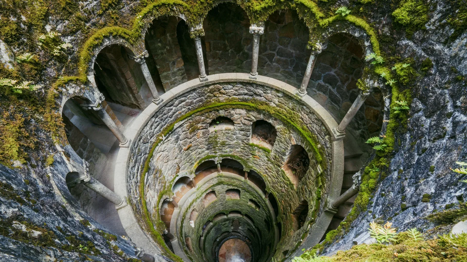 Quinta da Regaleira exterior
