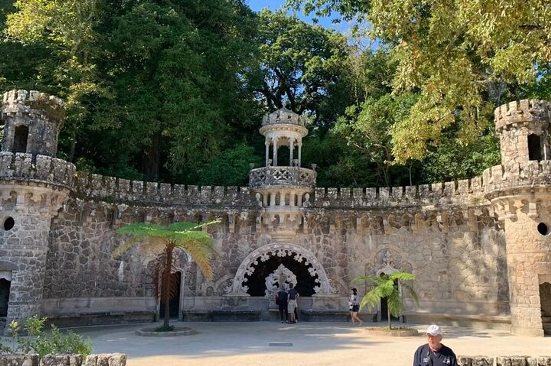 Winding garden path in Palácio da Pena, Sintra