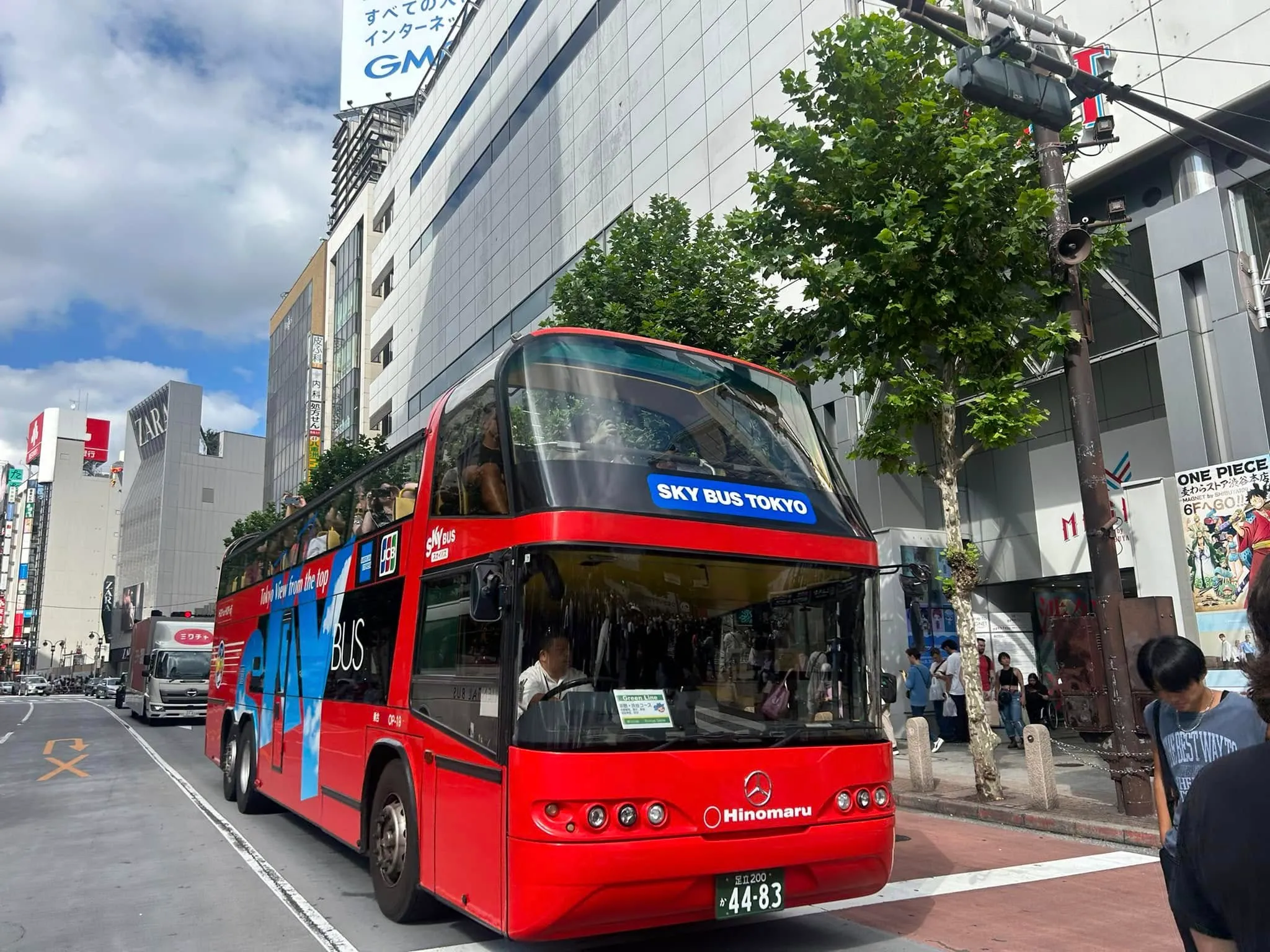 Sky Hop Bus Tokyo