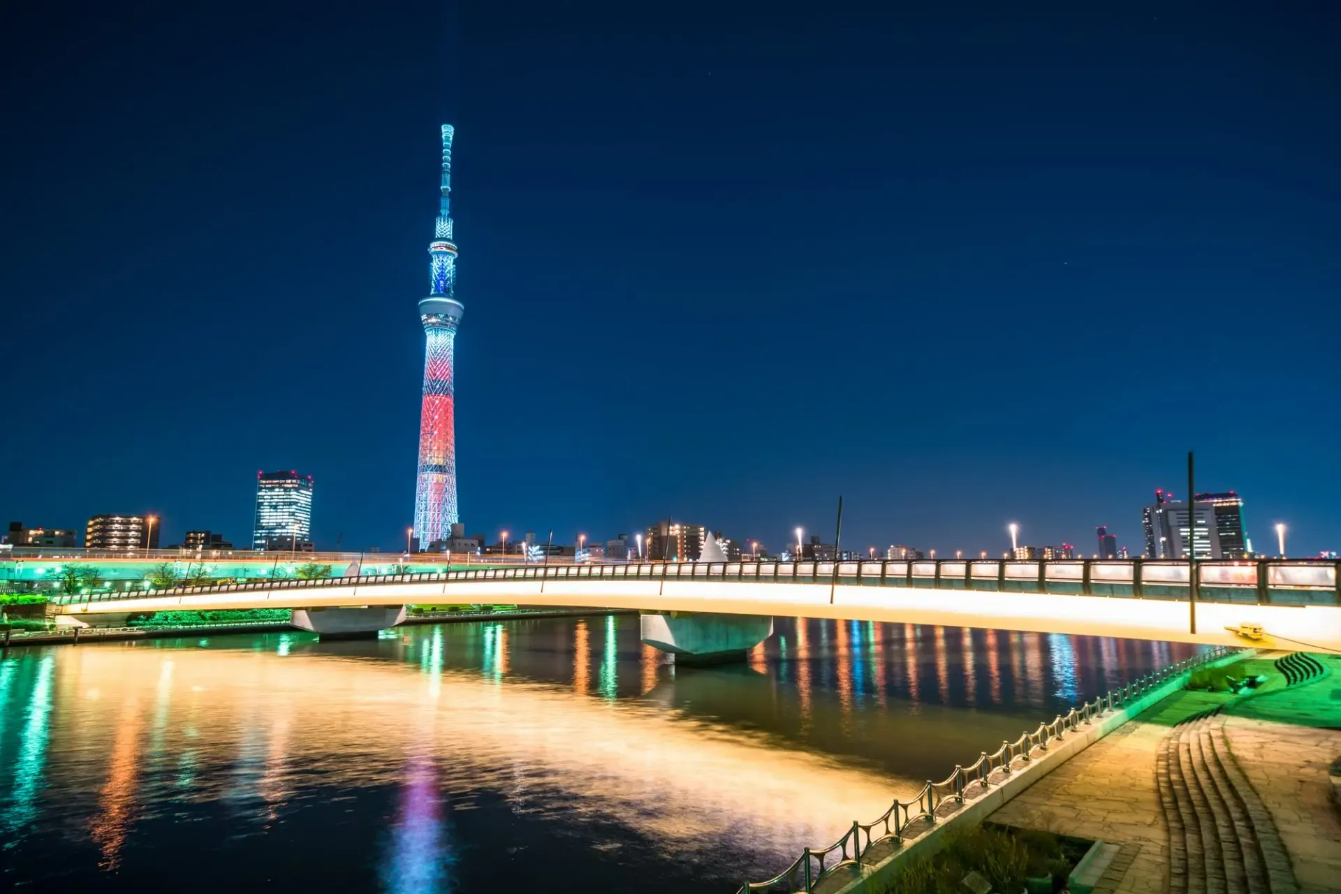 Night mood from Sakurabashi Bridge