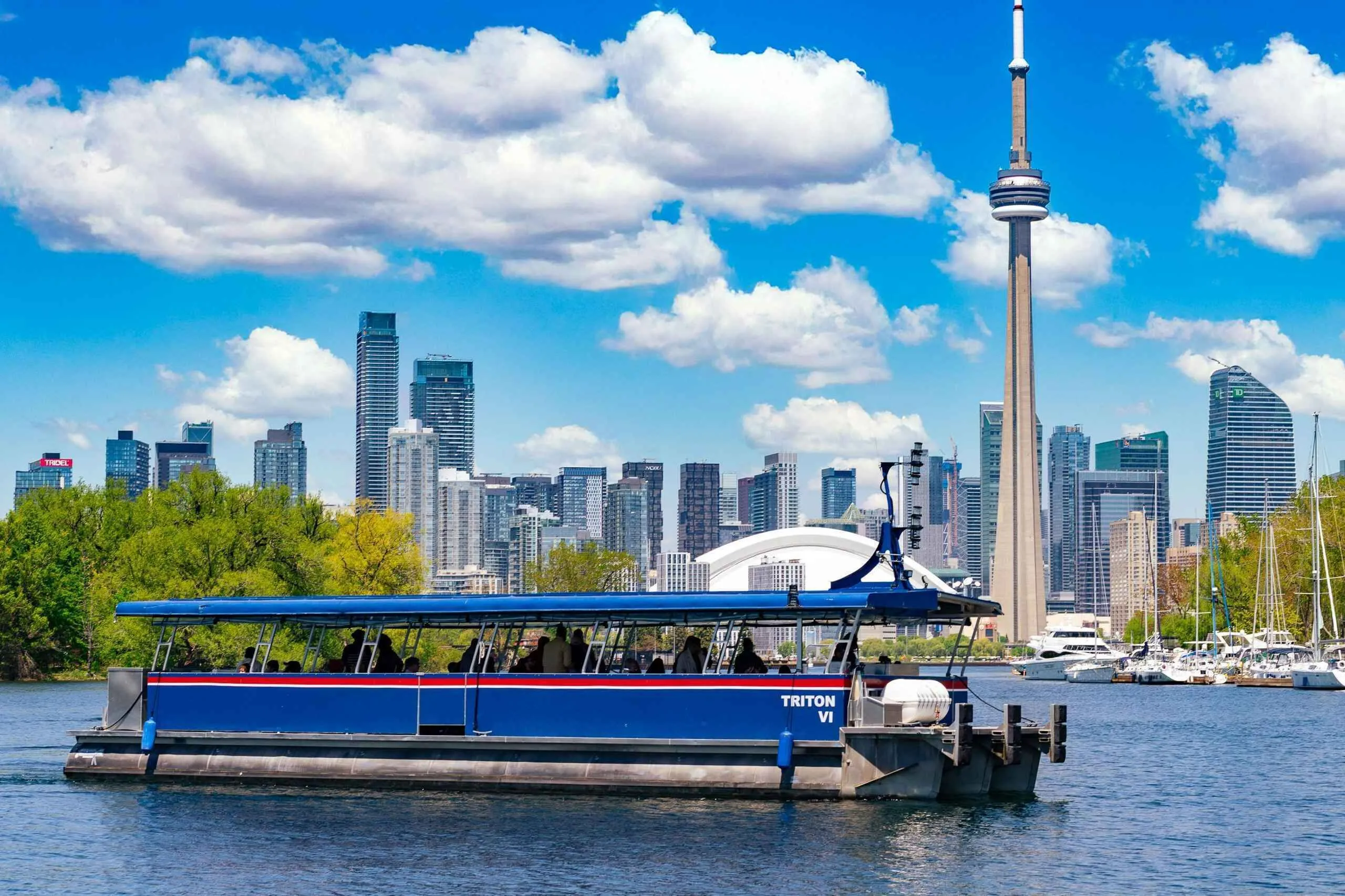 Toronto: Hop-on Hop-off-bus + havnerundfart