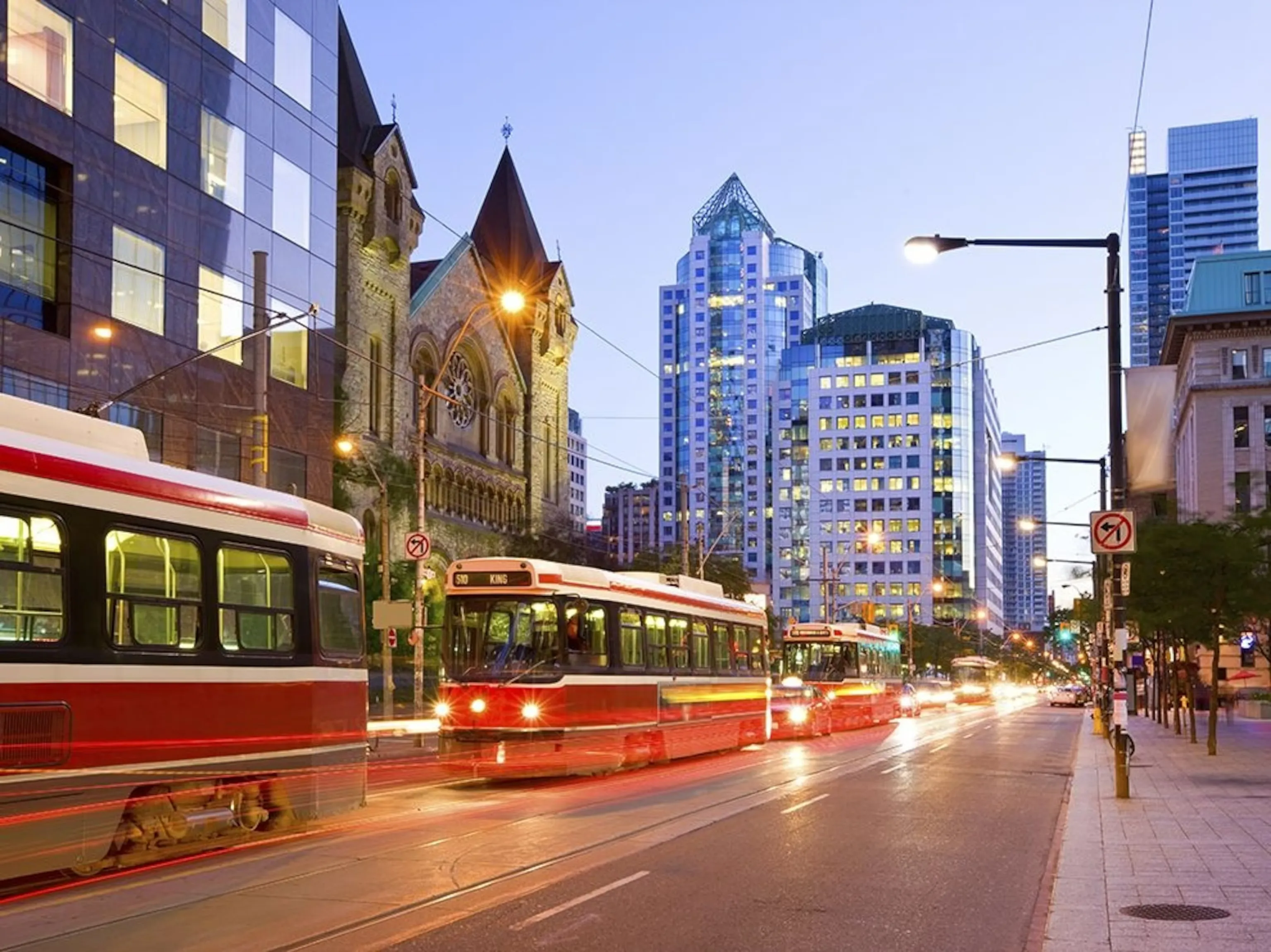 Toronto sightseeing trolley at dusk
