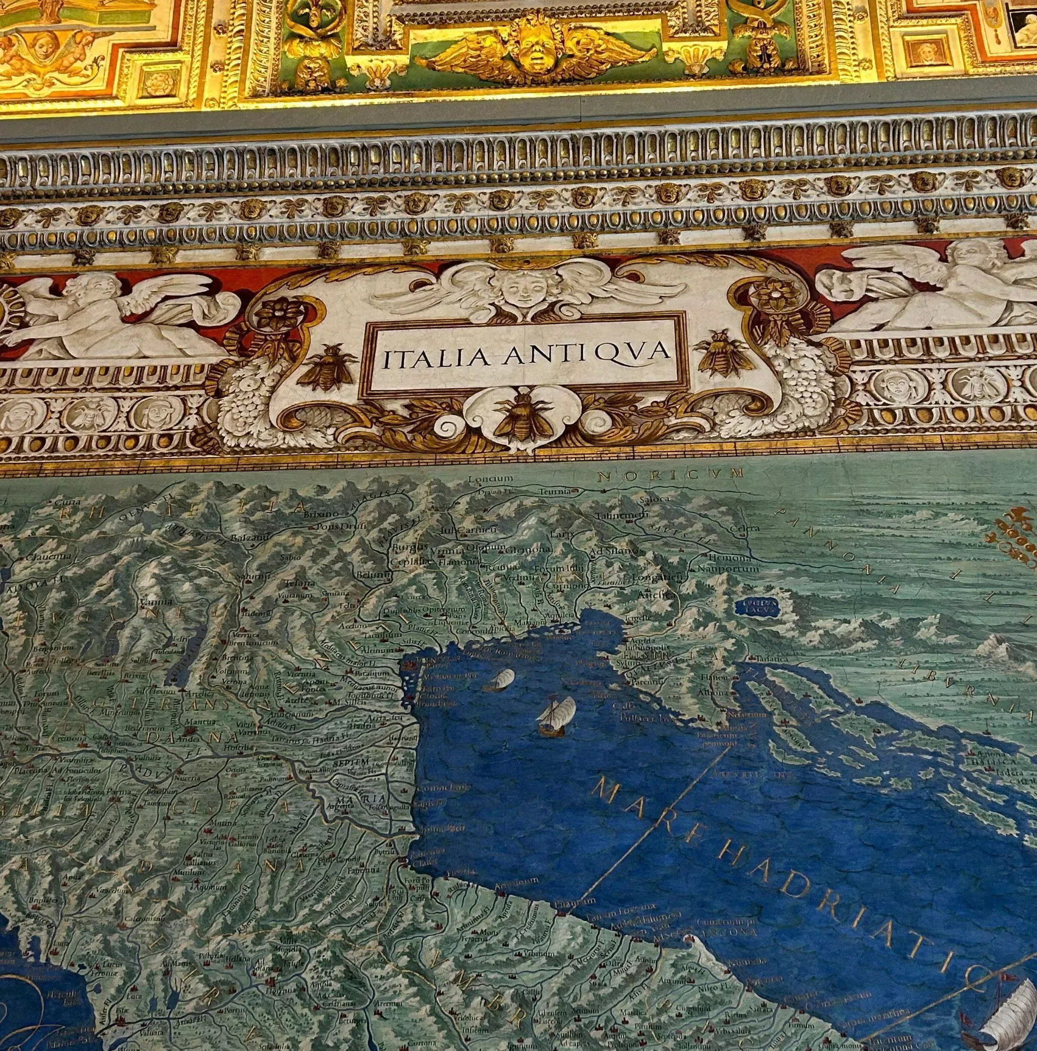 Vatican Museums maps gallery