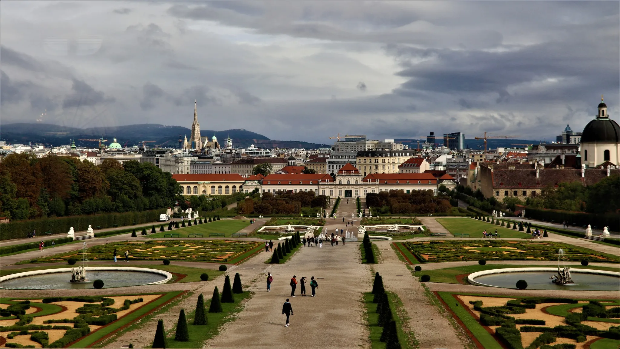 Belvedere Palace long view