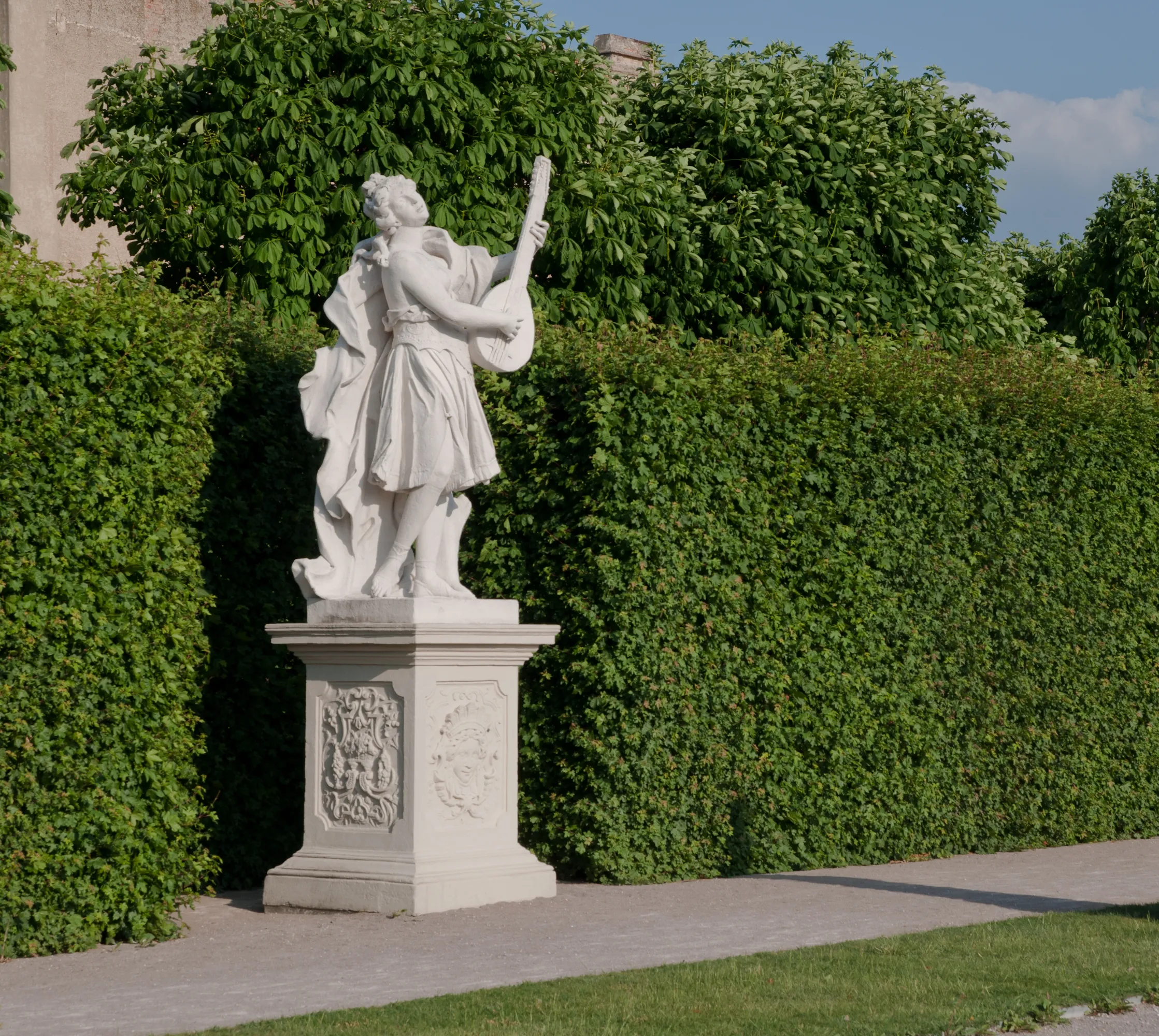 Belvedere Statues: Allegories and Guardians in the Garden