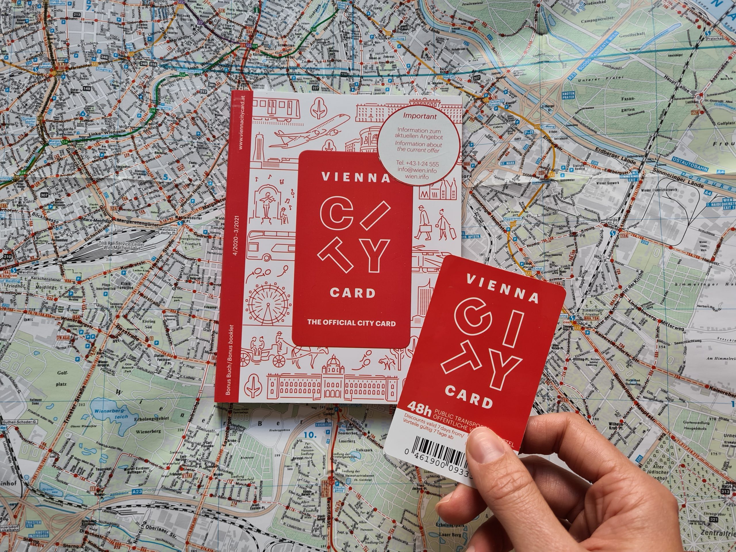 CAT Vídeň: Vlak z letiště na Wien Mitte + Vienna City Card