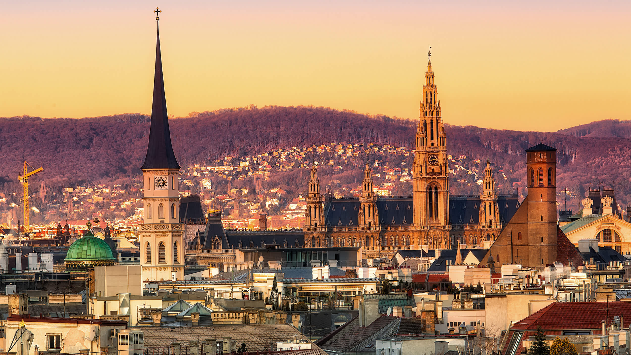 Vienna Card Beyond the Center: Hidden Neighborhoods and Everyday City Texture