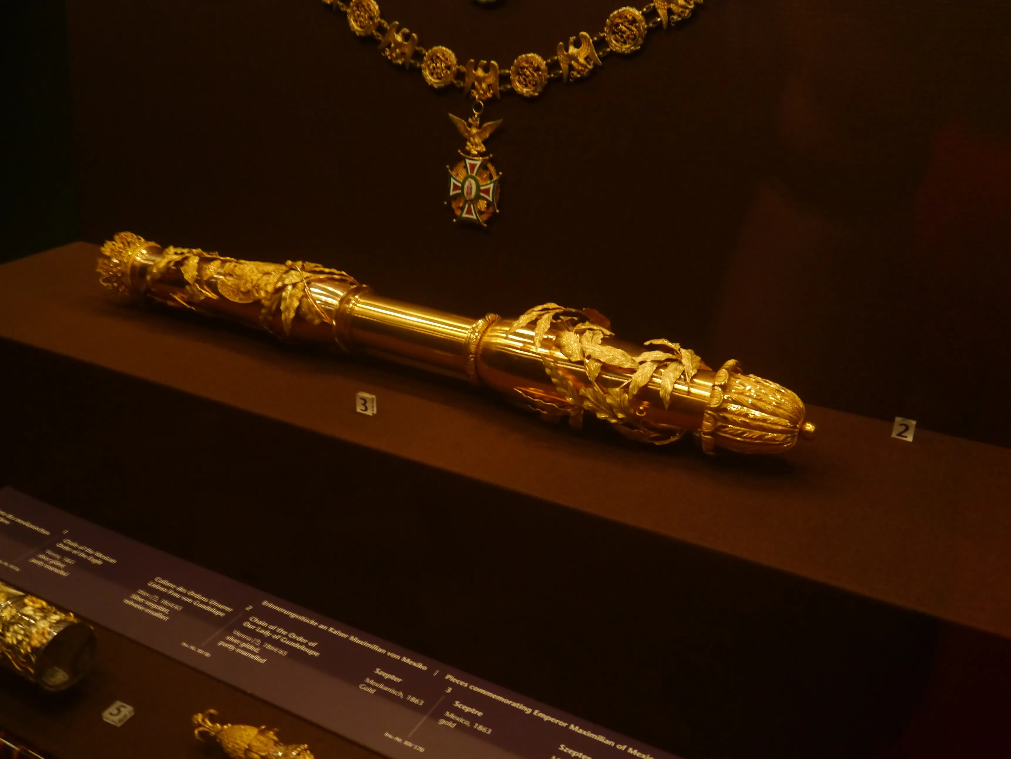 Imperial silverware and ceremonial dining presentation