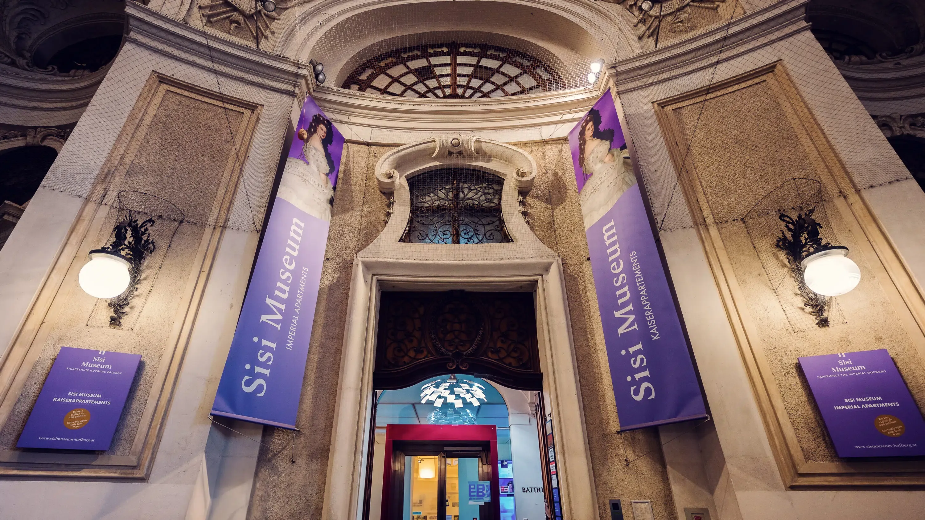 Sisi Museum exhibition narrative and personal artifacts