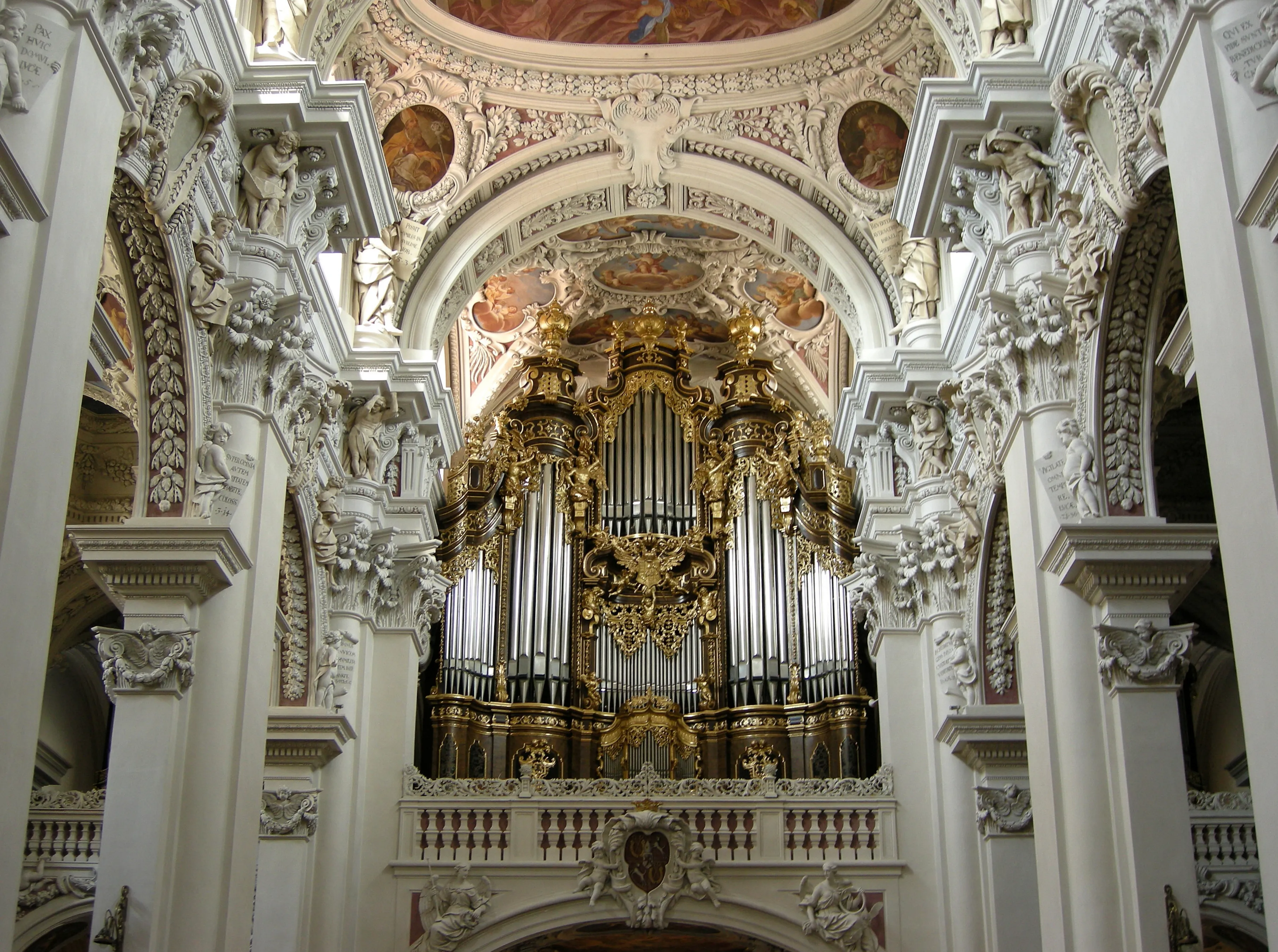 Pipe organ in St. Stephen's Cathedral