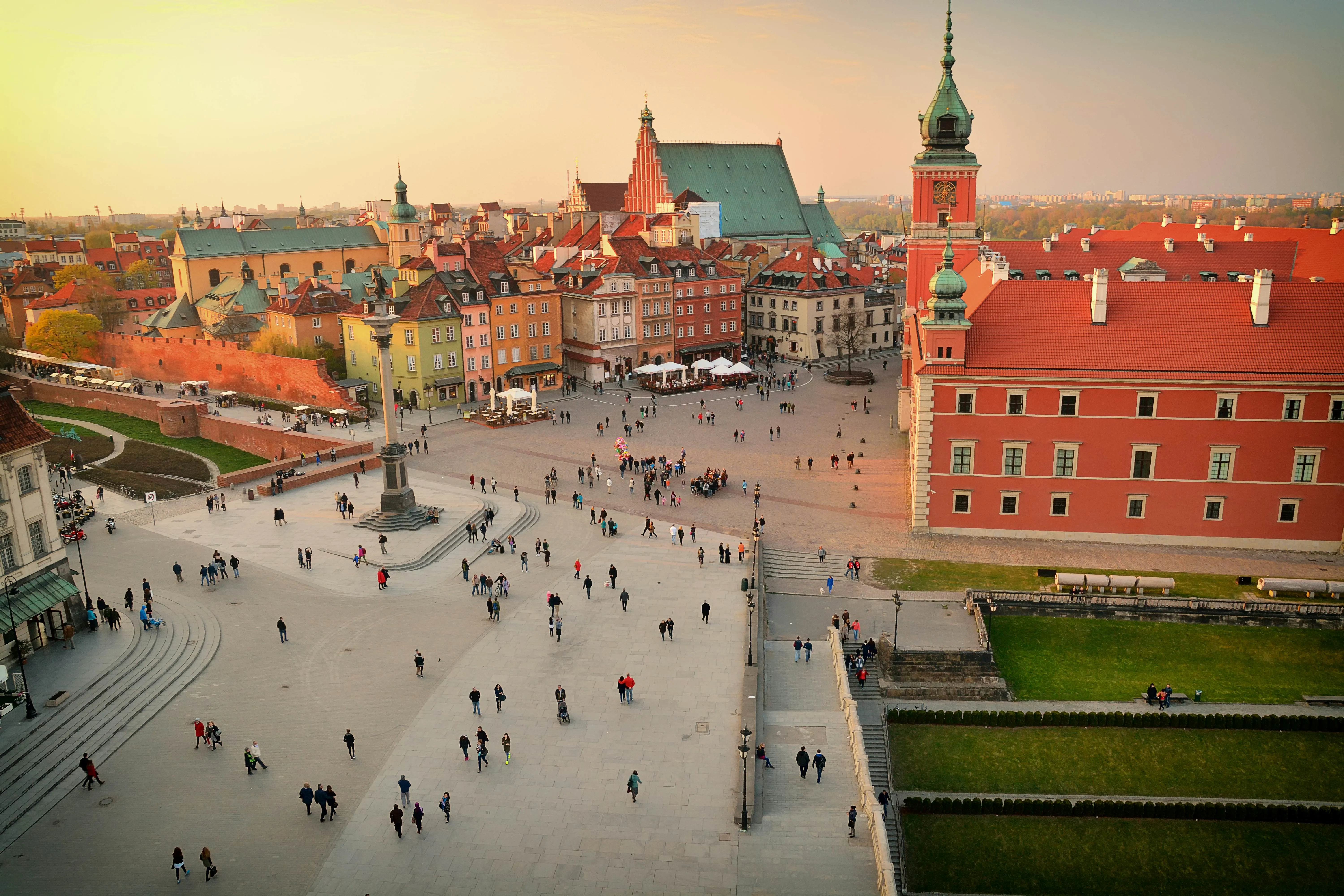Aerial view of main square (alternate)